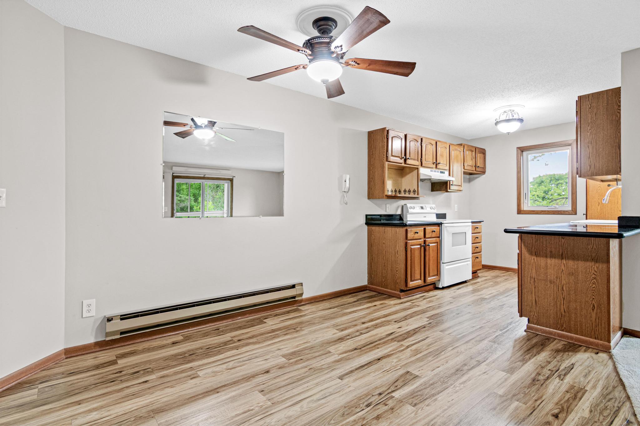 2nd image of 3275 80th St E #305, Inver Grove Heights, MN 55076 | MLS# 7122539