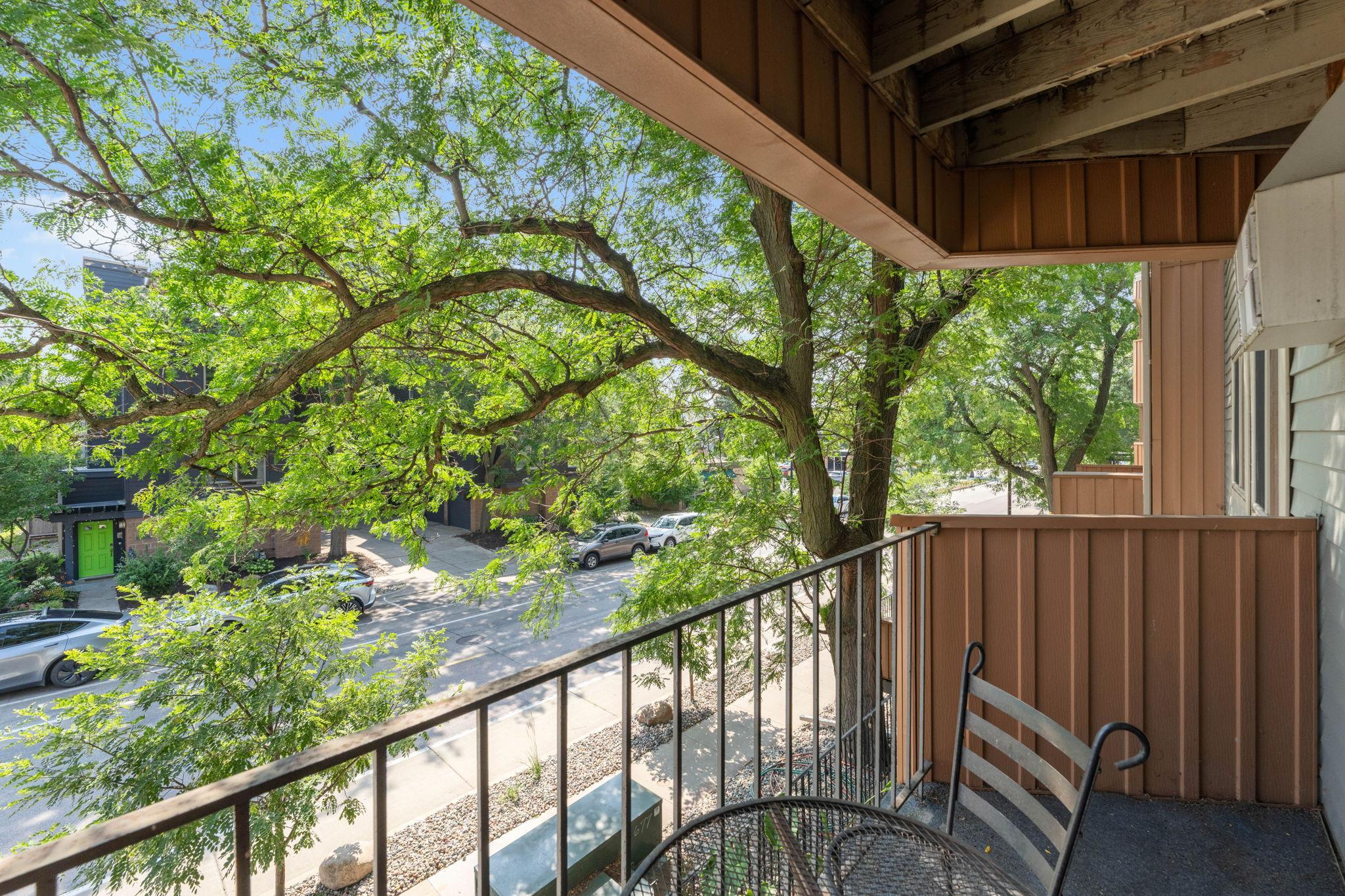 2nd image of 3540 Hennepin Ave S, Minneapolis, MN 55408
