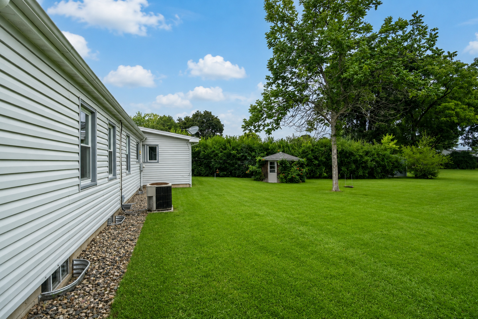 4th image of 128 N Park Ln, Le Sueur, MN 56058 | MLS# 7122556