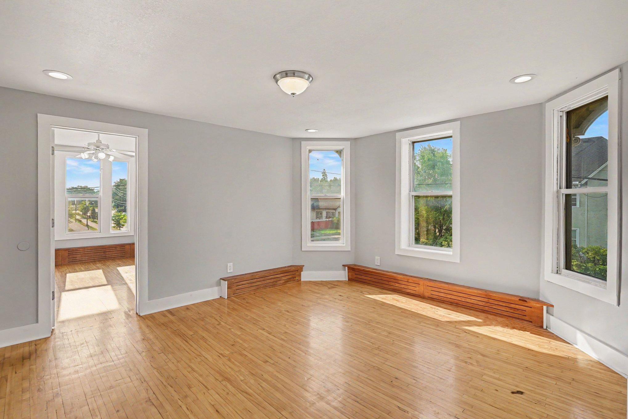 4th image of 2600 University Ave Ne, Minneapolis, MN 55418 | MLS# 7122576