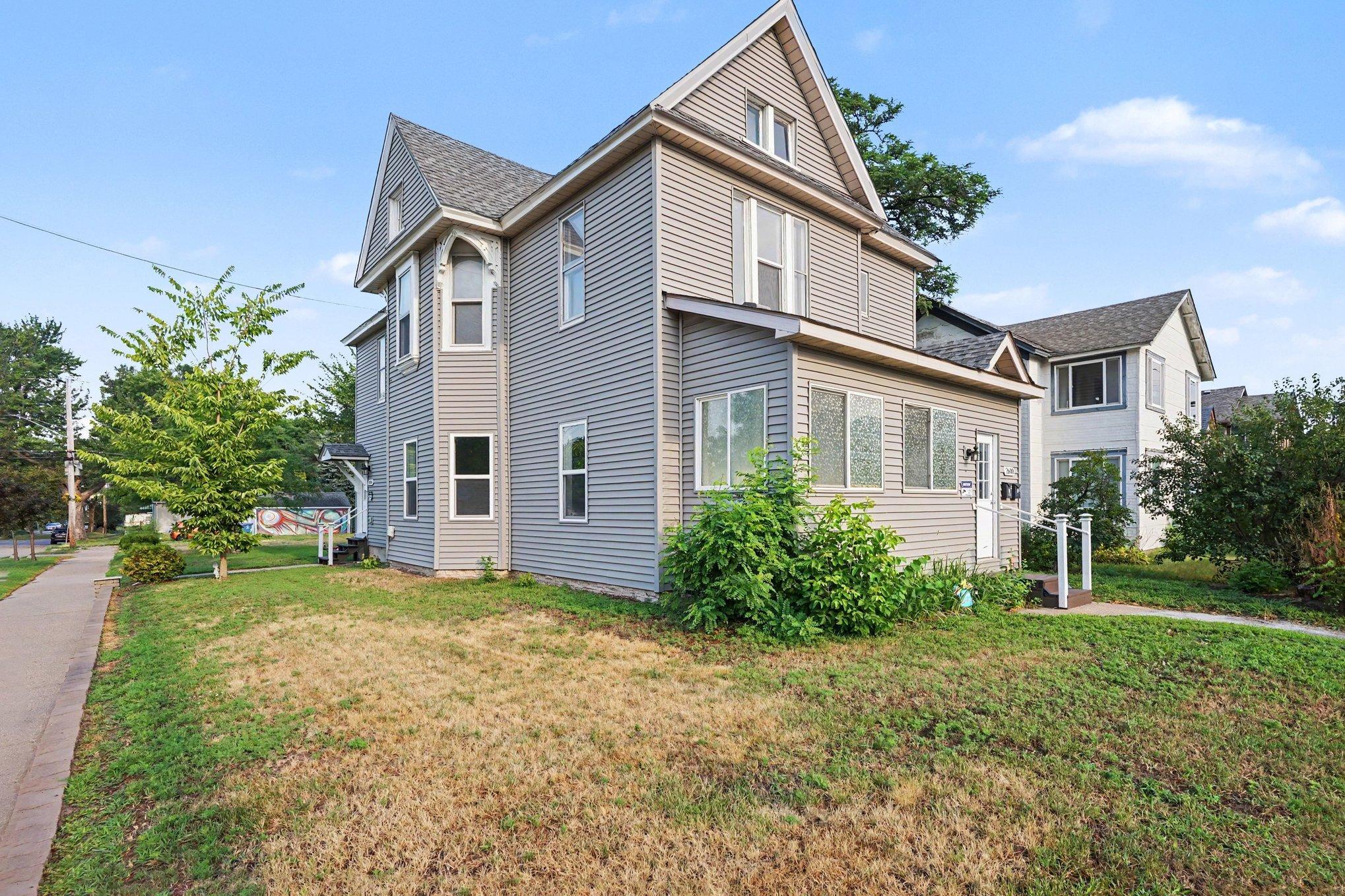 1st image of 2600 University Ave Ne, Minneapolis, MN 55418 | MLS# 7122576
