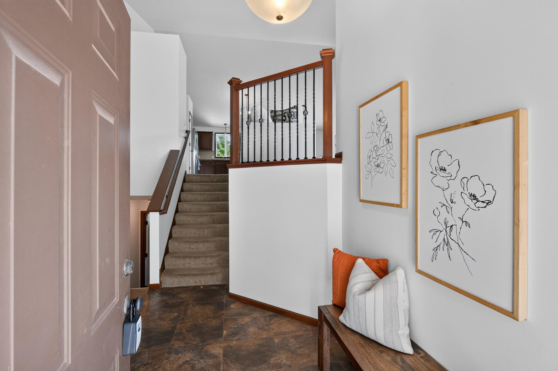 4th image of 12435 Midway Cir Ne, Minneapolis, MN 55449 | MLS# 7122589
