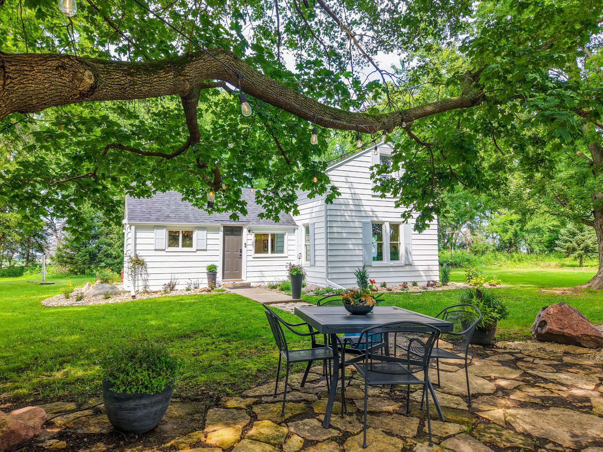 2nd image of 10337 30 Hwy Sw, Hayfield, MN 55940 | MLS# 7122609