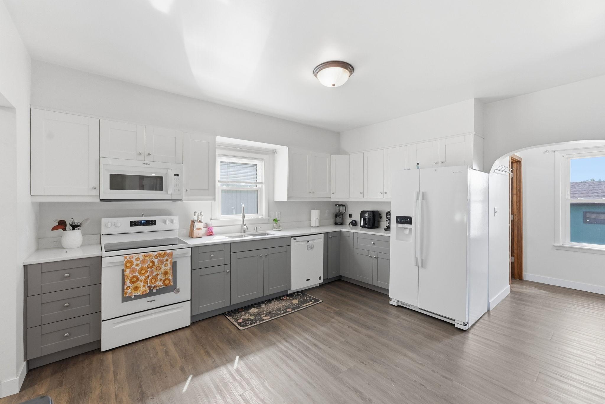 5th image of 1009 Campbell Ave Nw, Willmar, MN 56201 | MLS# 7122625