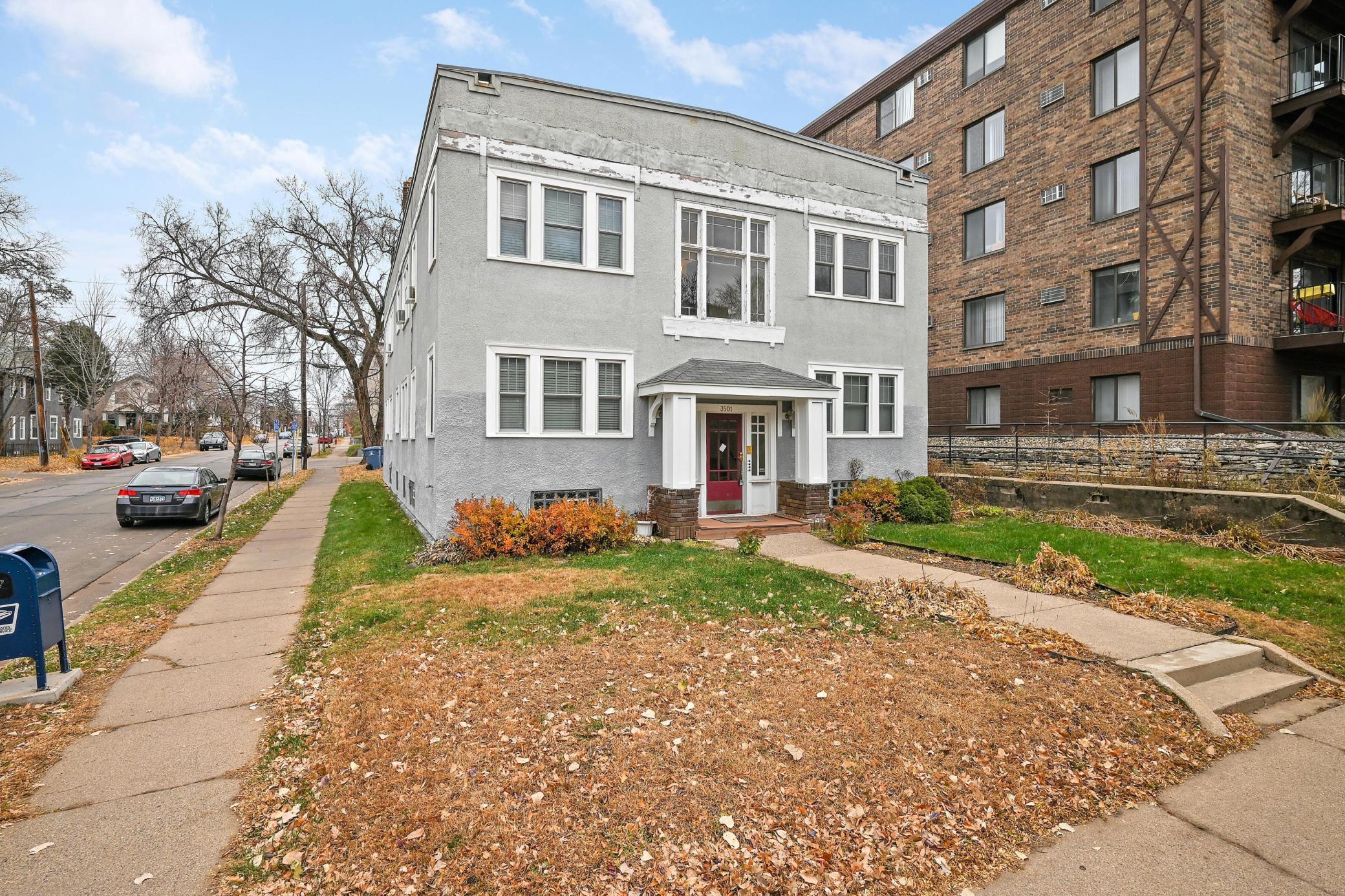 3rd image of 3501 Dupont Ave S #1, Minneapolis, MN 55408 | MLS# 7122661