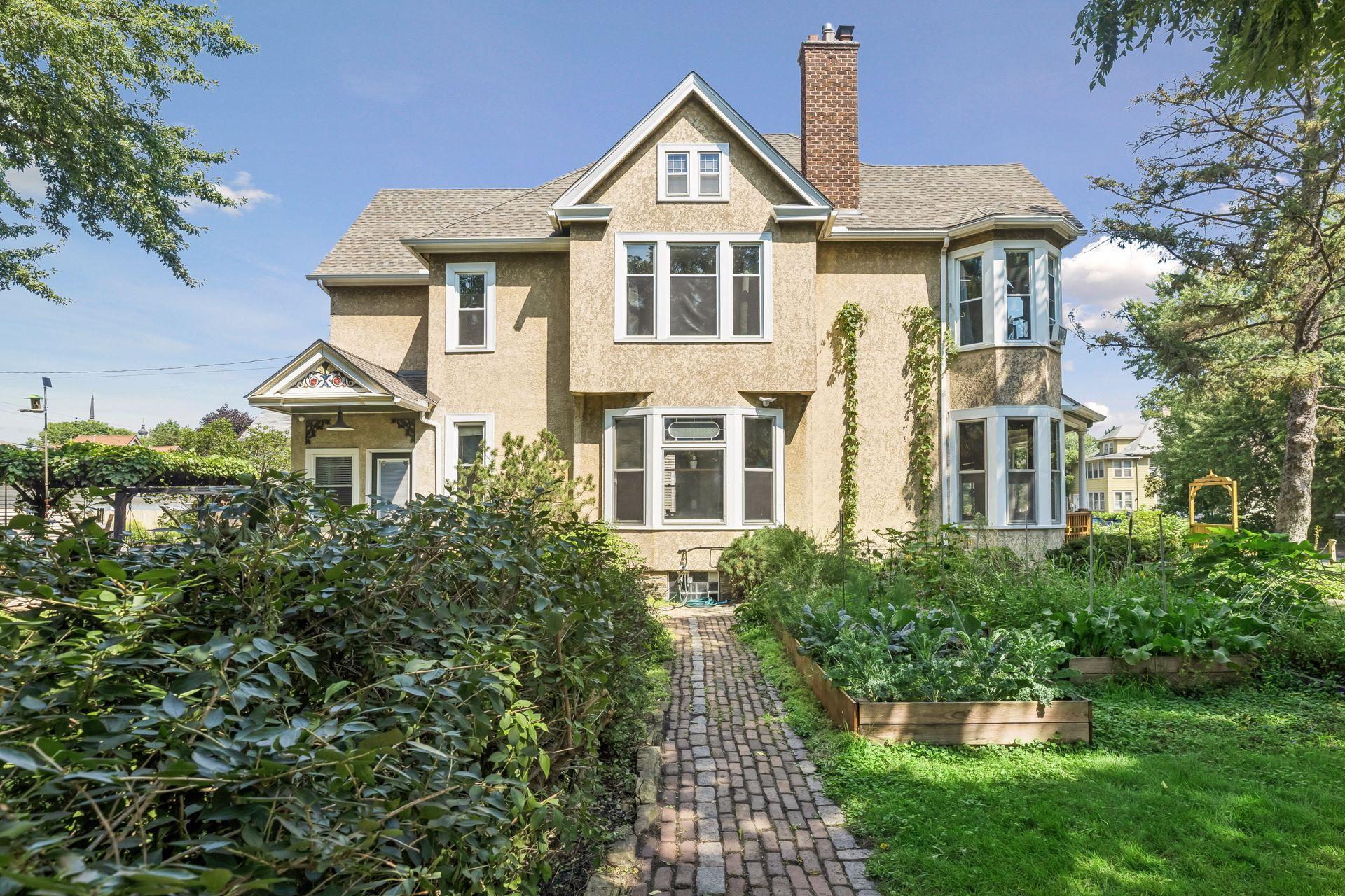 3rd image of 1506 Washington St Ne, Minneapolis, MN 55413 | MLS# 7122704