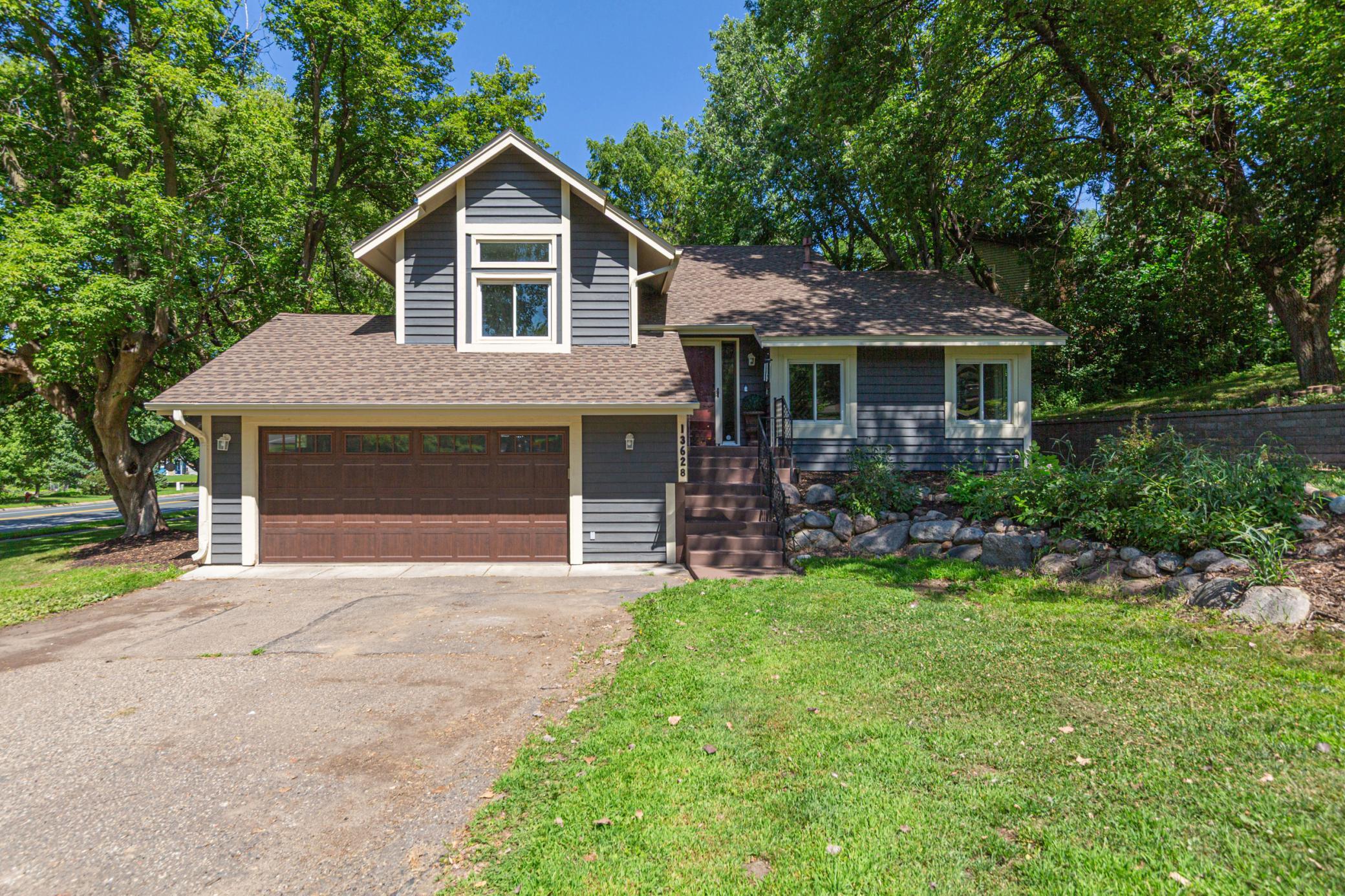 4th image of 13628 Vincent Cir, Burnsville, MN 55337 | MLS# 7122723