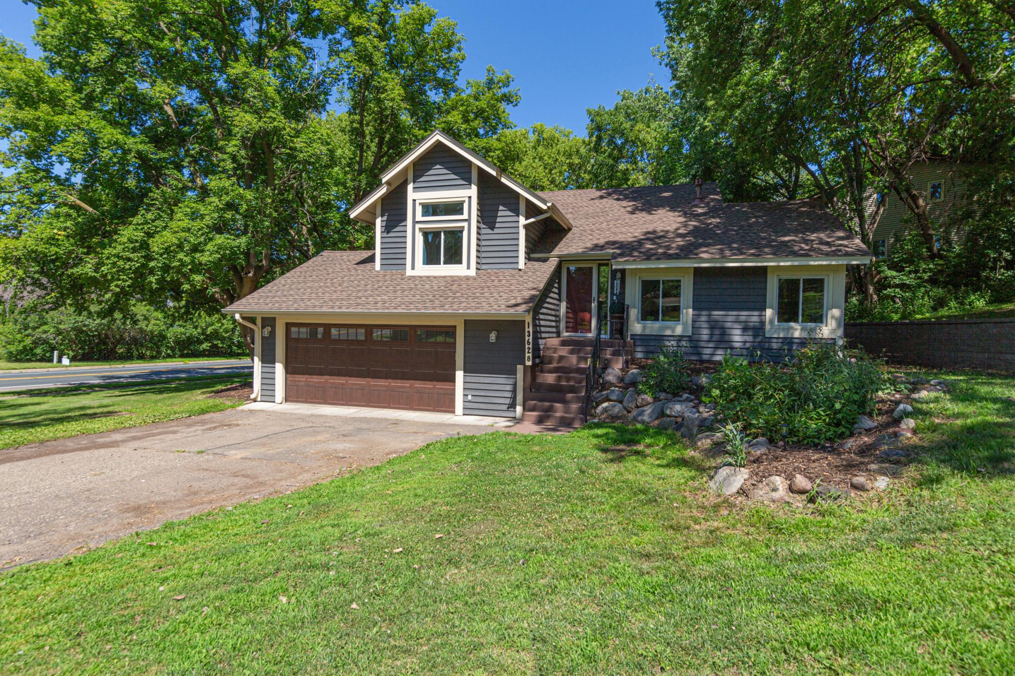 3rd image of 13628 Vincent Cir, Burnsville, MN 55337 | MLS# 7122723