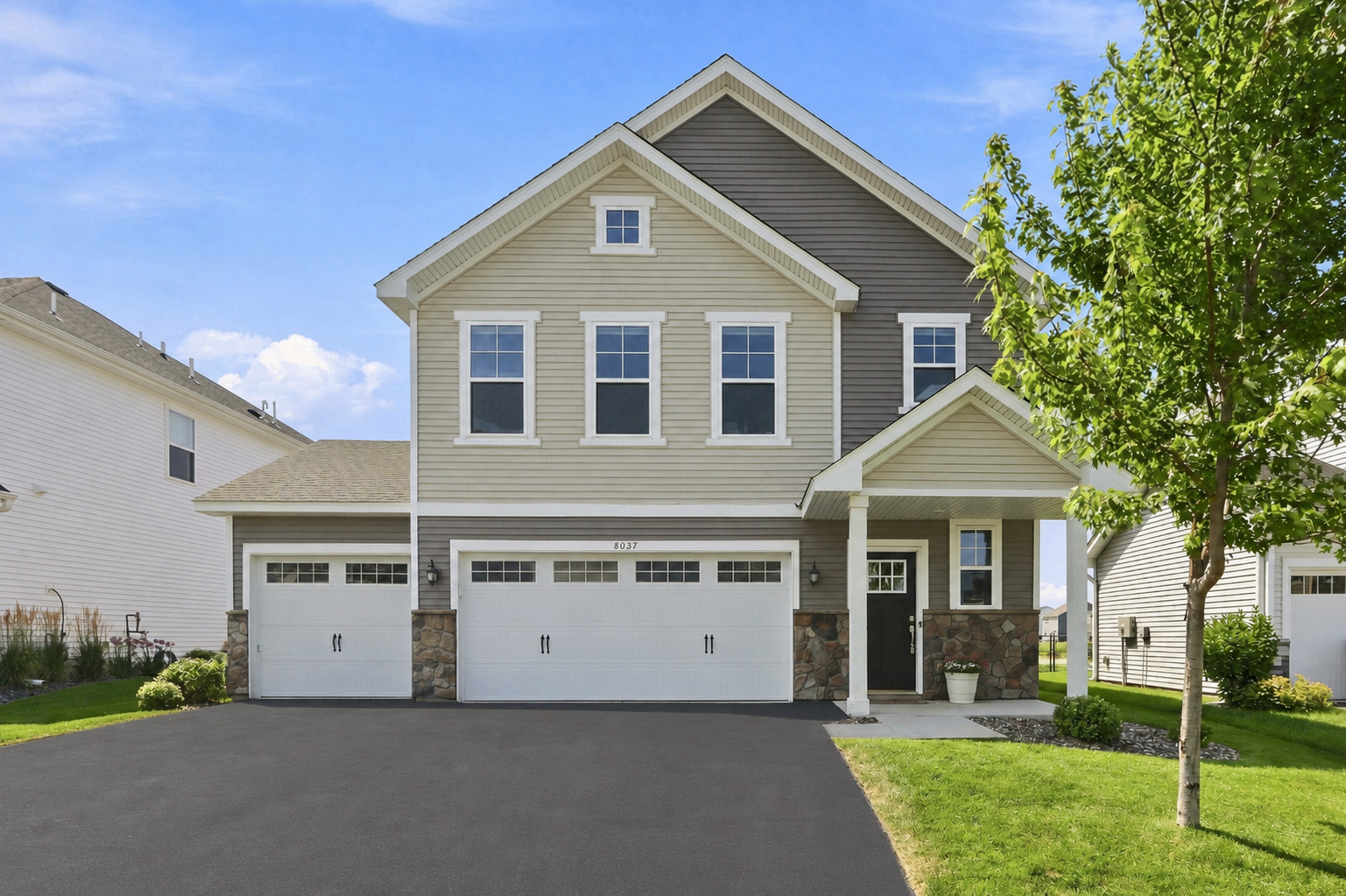 1st image of 8037 Lander Ave Ne, Elk River, MN 55330 | MLS# 7122728