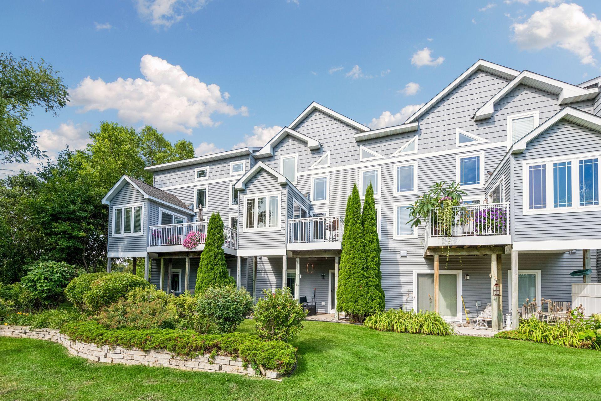 3rd image of 2703 Spy Glass Dr, Chaska, MN 55318 | MLS# 7122773