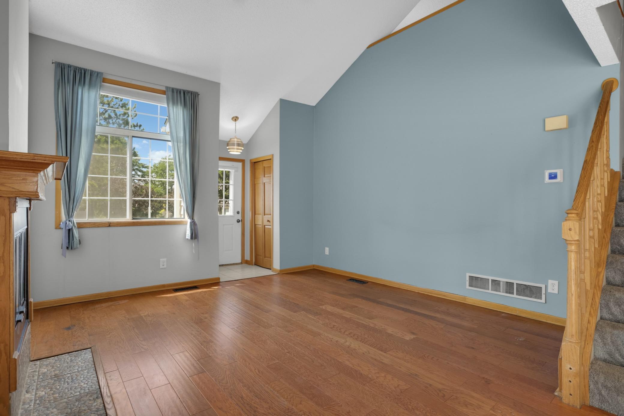 4th image of 12830 Echo Ln, Saint Paul, MN 55124 | MLS# 7122780