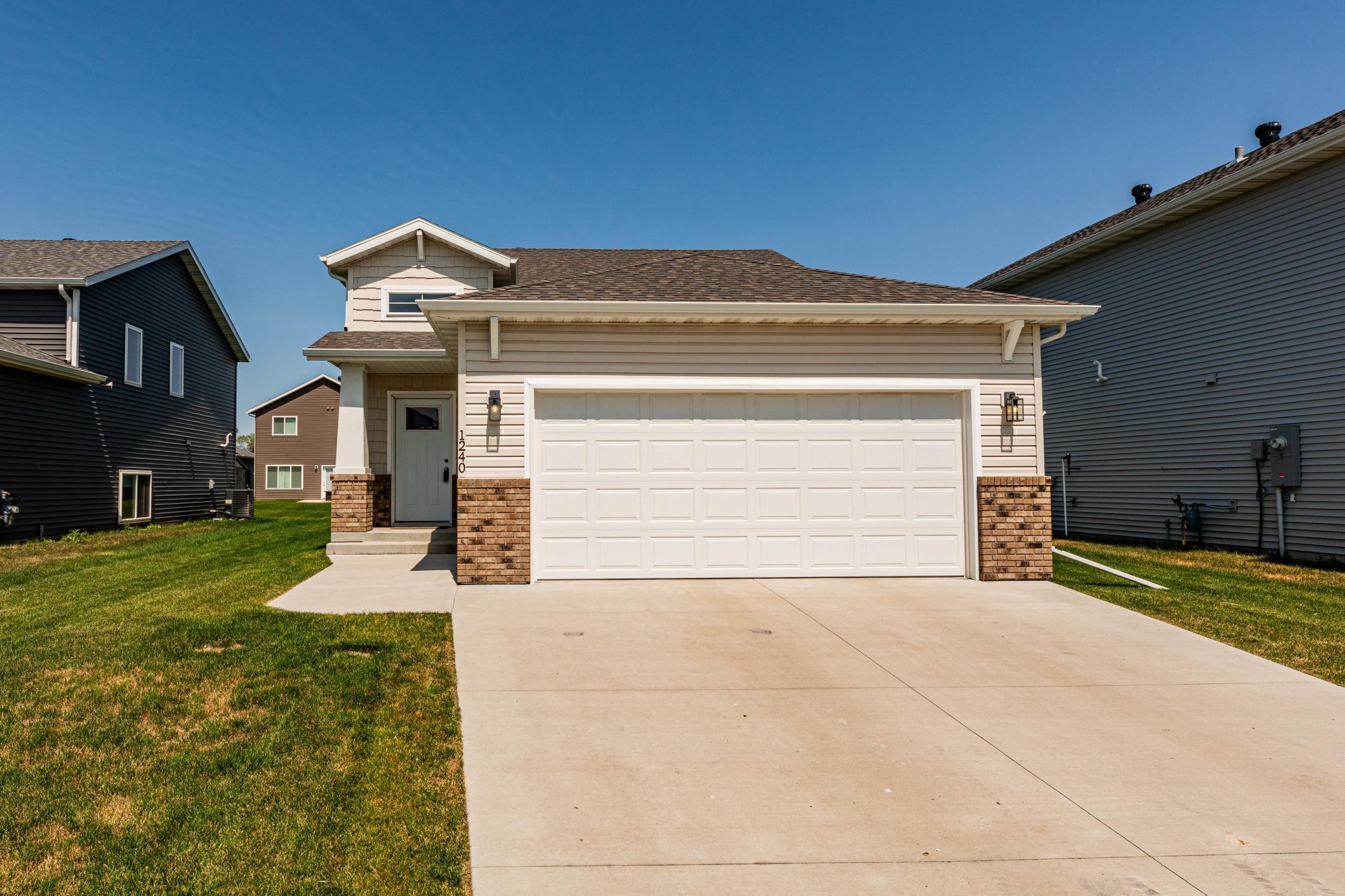 1st image of 1240 Rachel Dr W, West Fargo, ND 58078 | MLS# 7122809