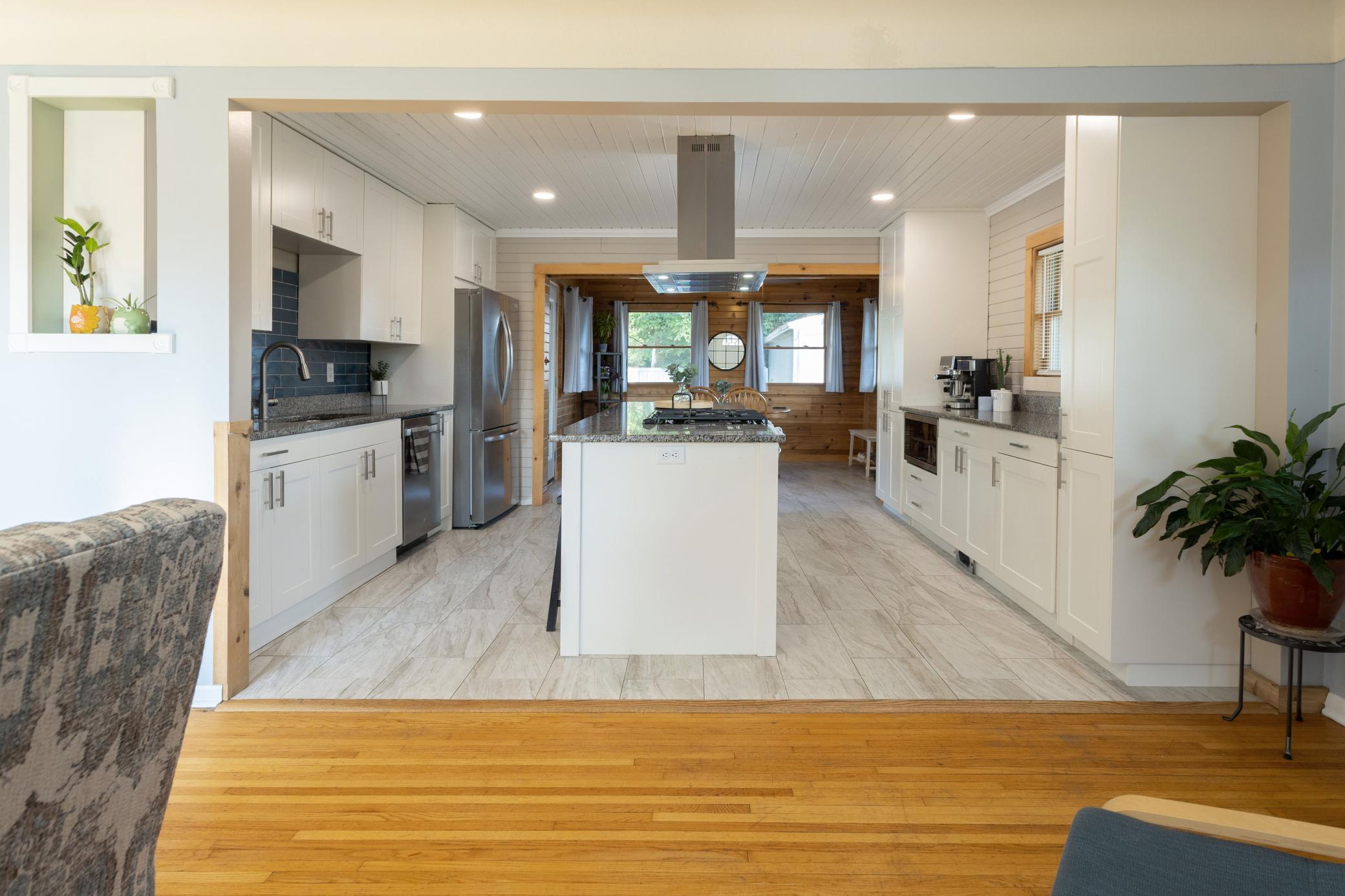 5th image of 4205 University Ave Ne, Minneapolis, MN 55421 | MLS# 7122817