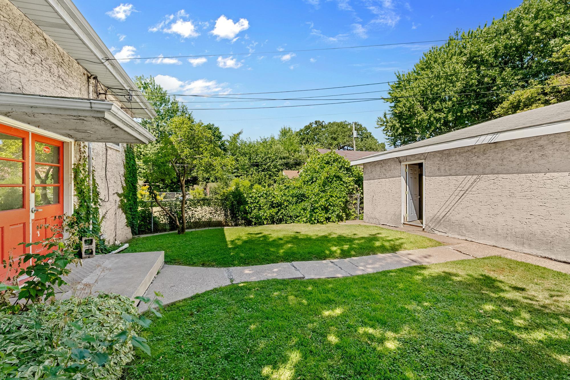 5th image of 1635 Dayton Ave, Saint Paul, MN 55104 | MLS# 7122829