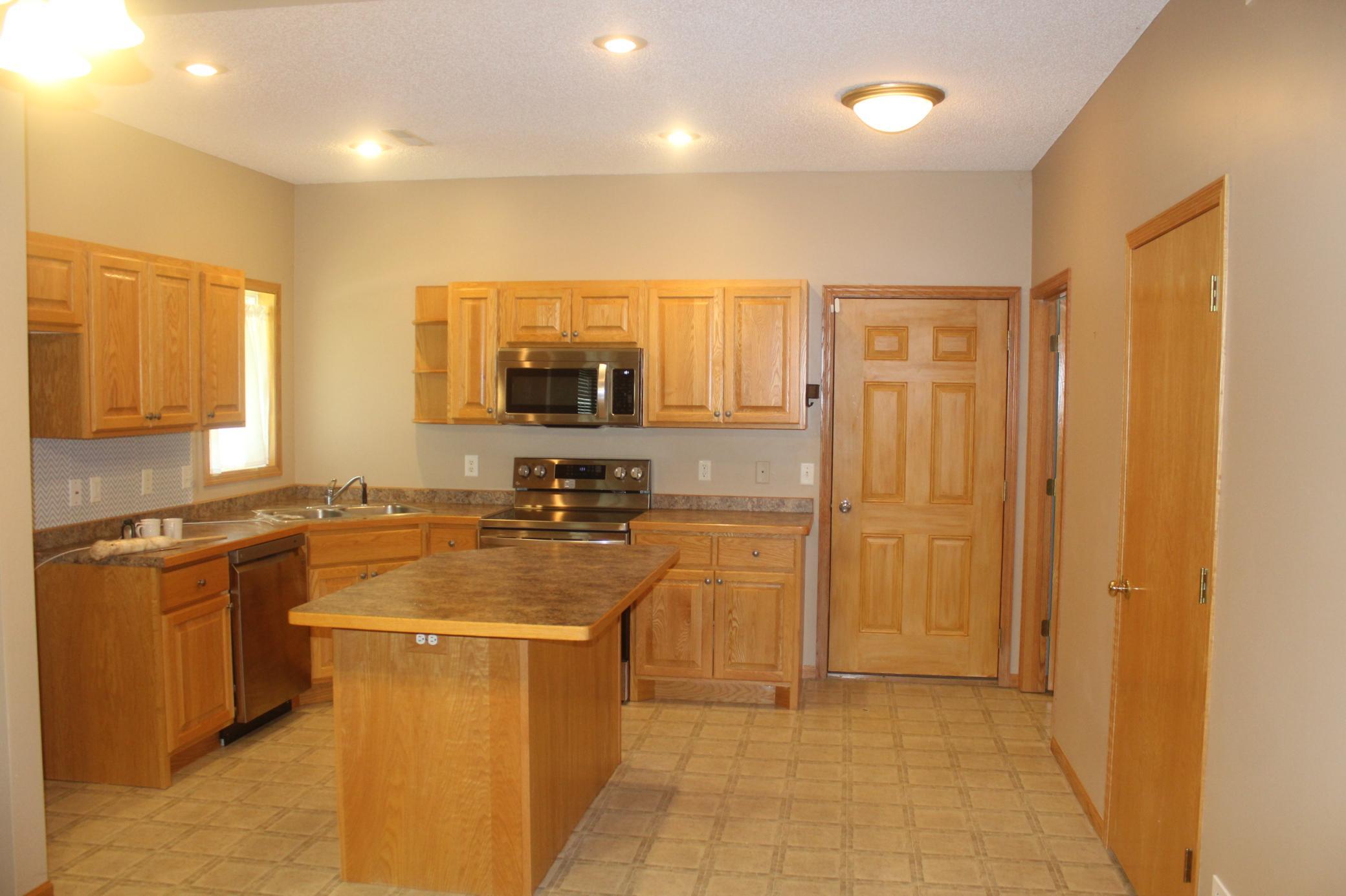 4th image of 11735 Spruce Dr, Monticello, MN 55362 | MLS# 7122846