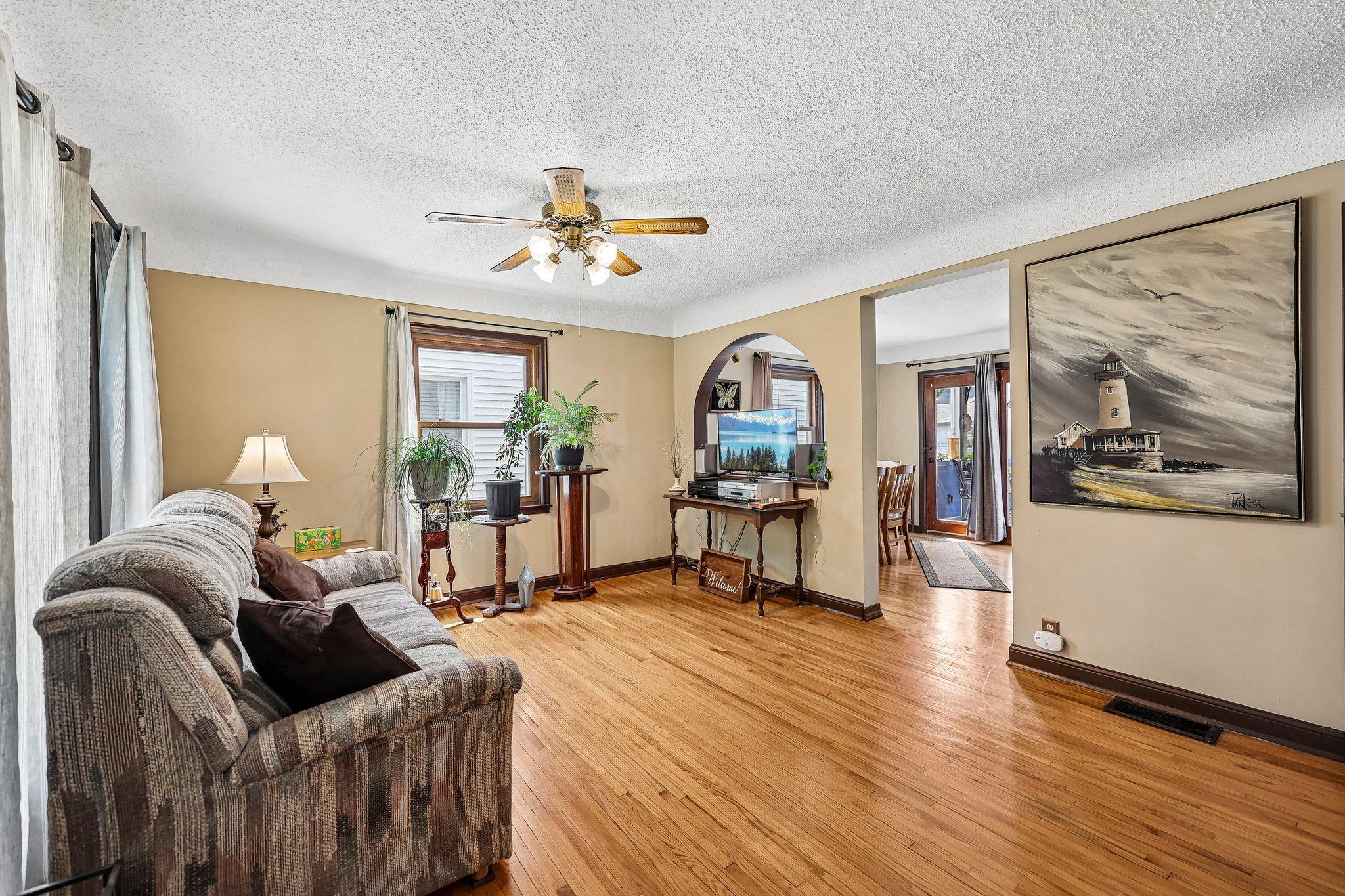 3rd image of 2920 Florida Ave S, Minneapolis, MN 55426 | MLS# 7122848