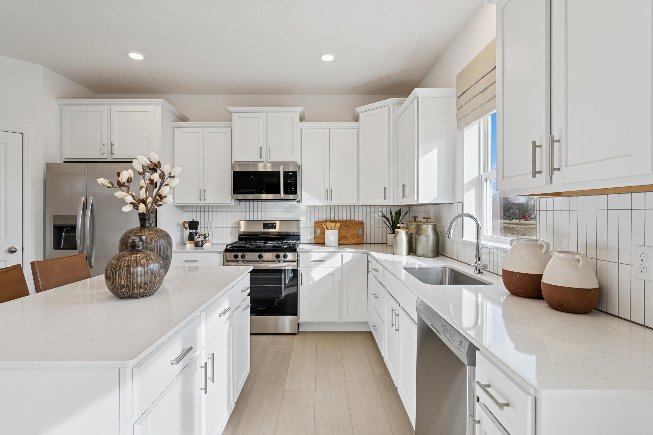 3rd image of 19962 Gadston Ln, Lakeville, MN 55044 | MLS# 7122877
