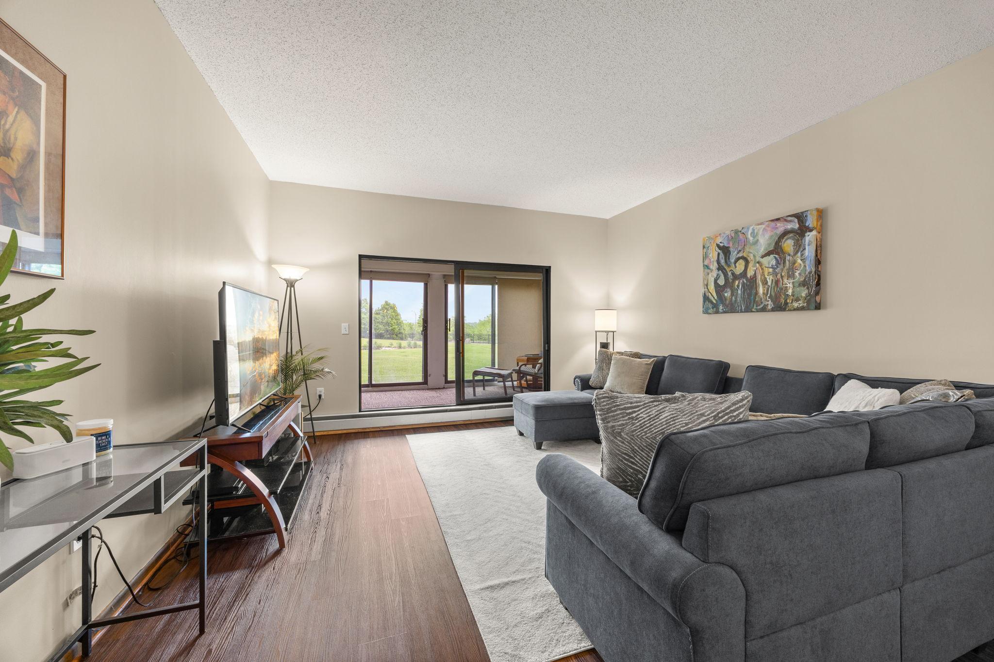 1st image of 2275 Youngman Ave #106W, Saint Paul, MN 55116 | MLS# 7122942