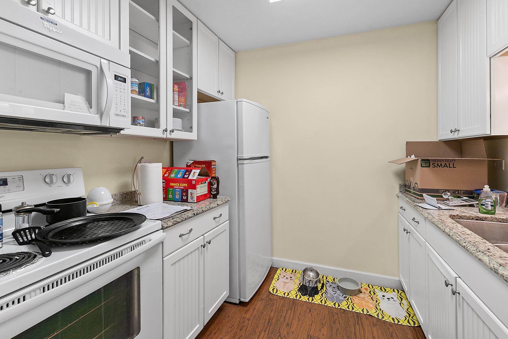3rd image of 4045 Hodgson Rd #309, Saint Paul, MN 55126 | MLS# 7122968