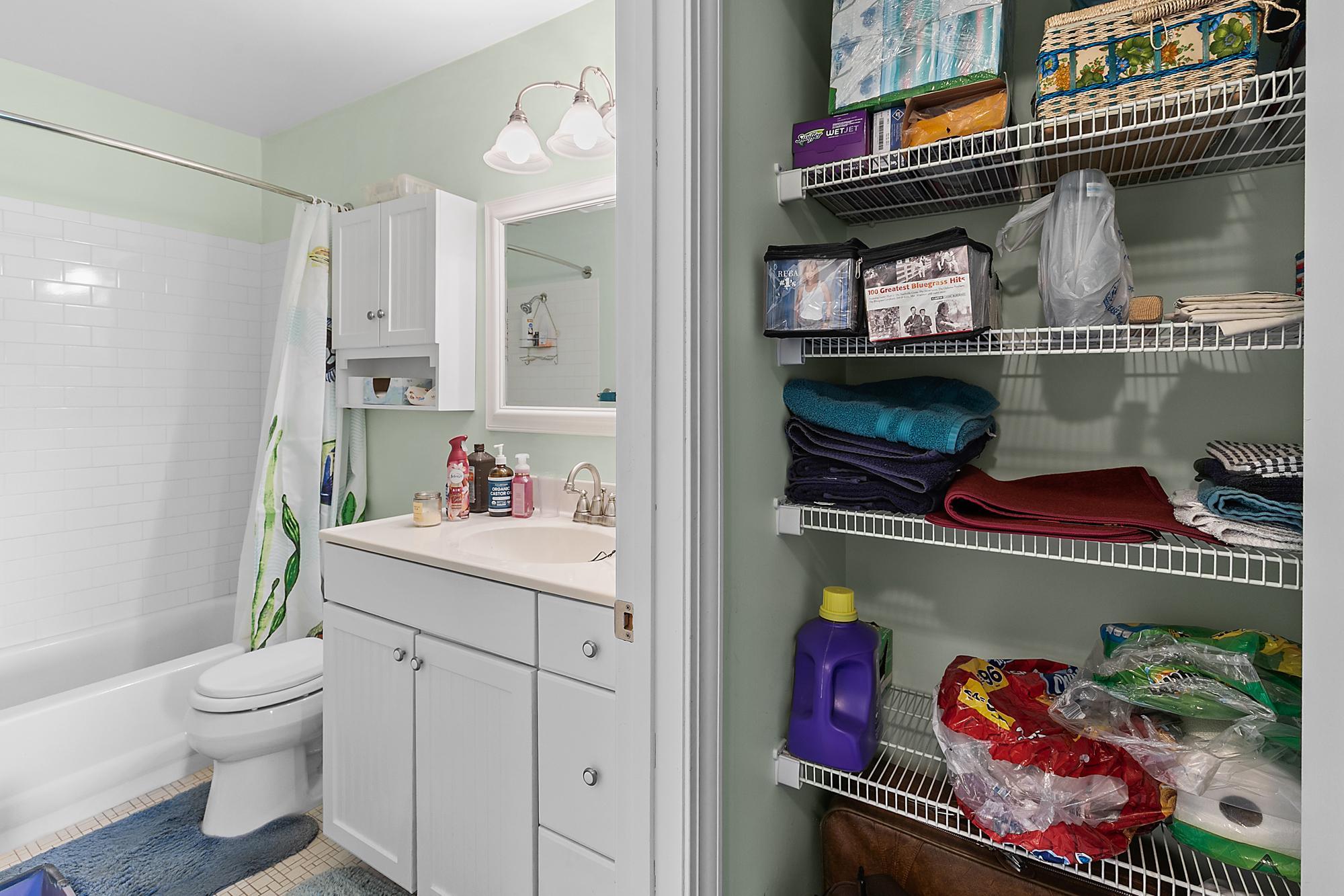 4th image of 4045 Hodgson Rd #309, Saint Paul, MN 55126 | MLS# 7122968