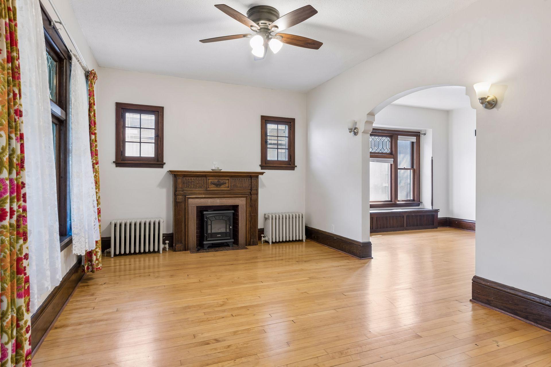 5th image of 4027 Penn Ave N, Minneapolis, MN 55412 | MLS# 7123015
