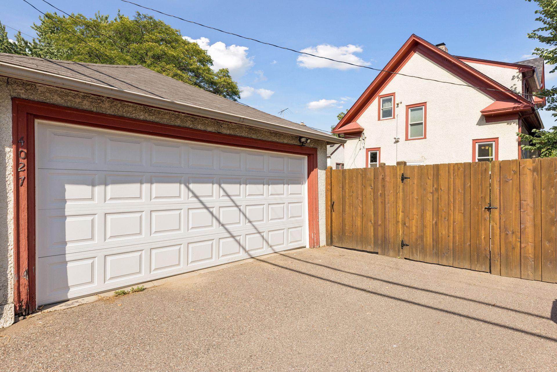 43rd image of 4027 Penn Ave N, Minneapolis, MN 55412 | MLS# 7123015