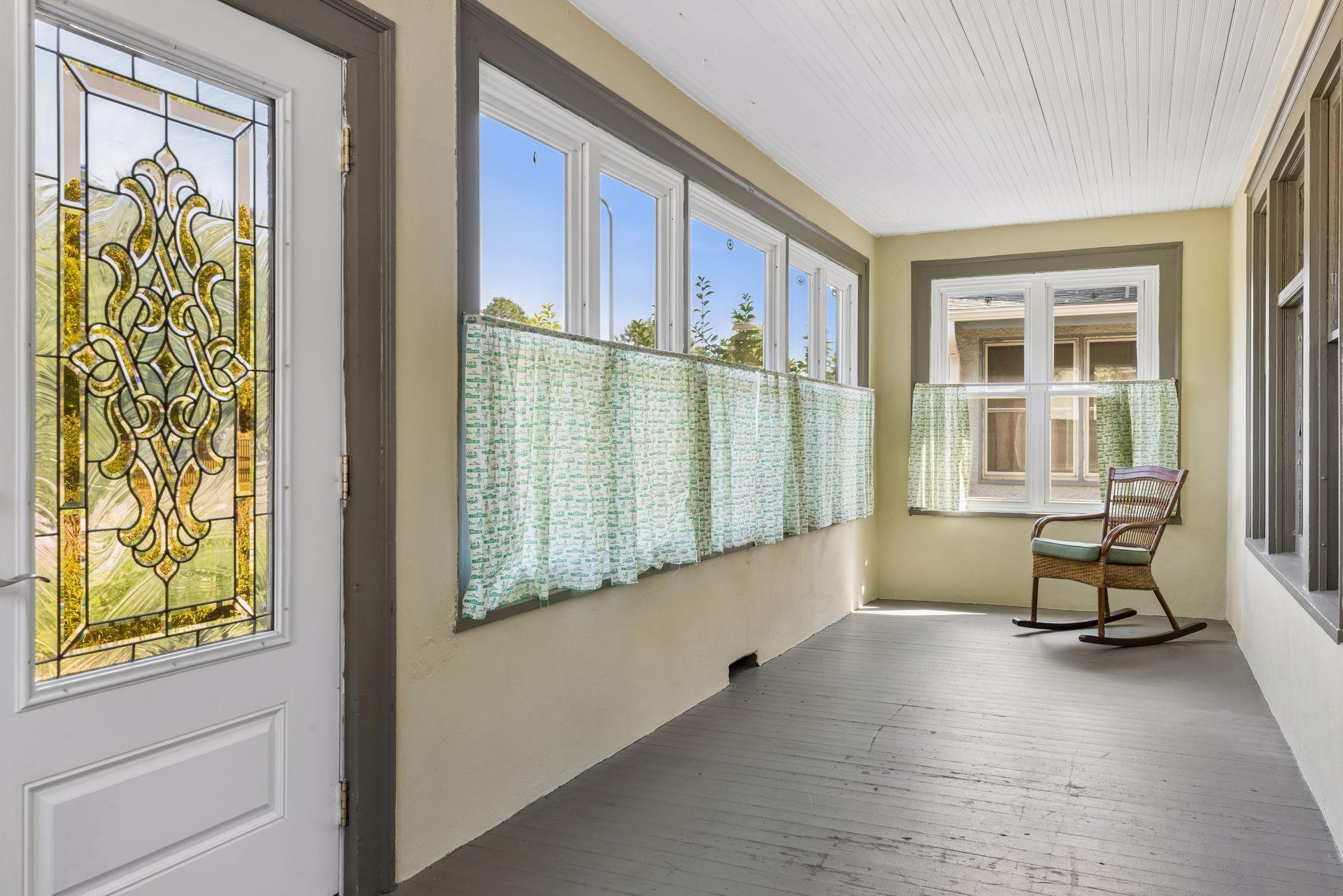 3rd image of 4027 Penn Ave N, Minneapolis, MN 55412 | MLS# 7123015