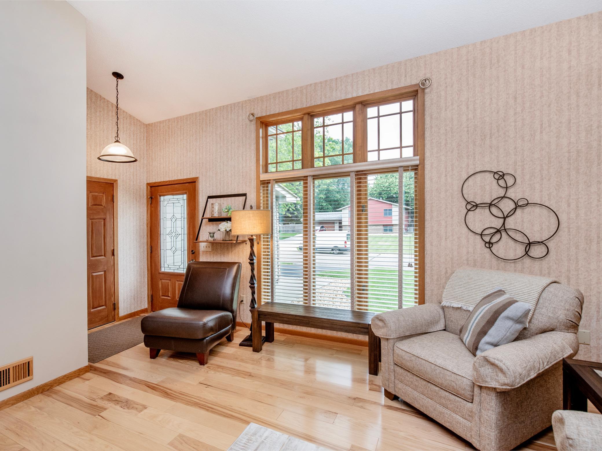 5th image of 2565 Cochrane Dr, Saint Paul, MN 55125 | MLS# 7123027