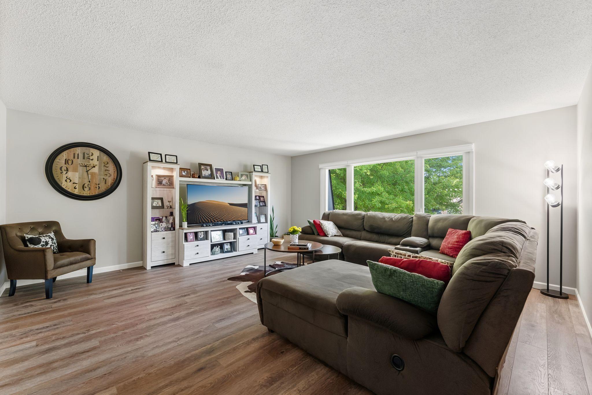 1st image of 6435 Vernon Ave S, Minneapolis, MN 55436 | MLS# 7123142