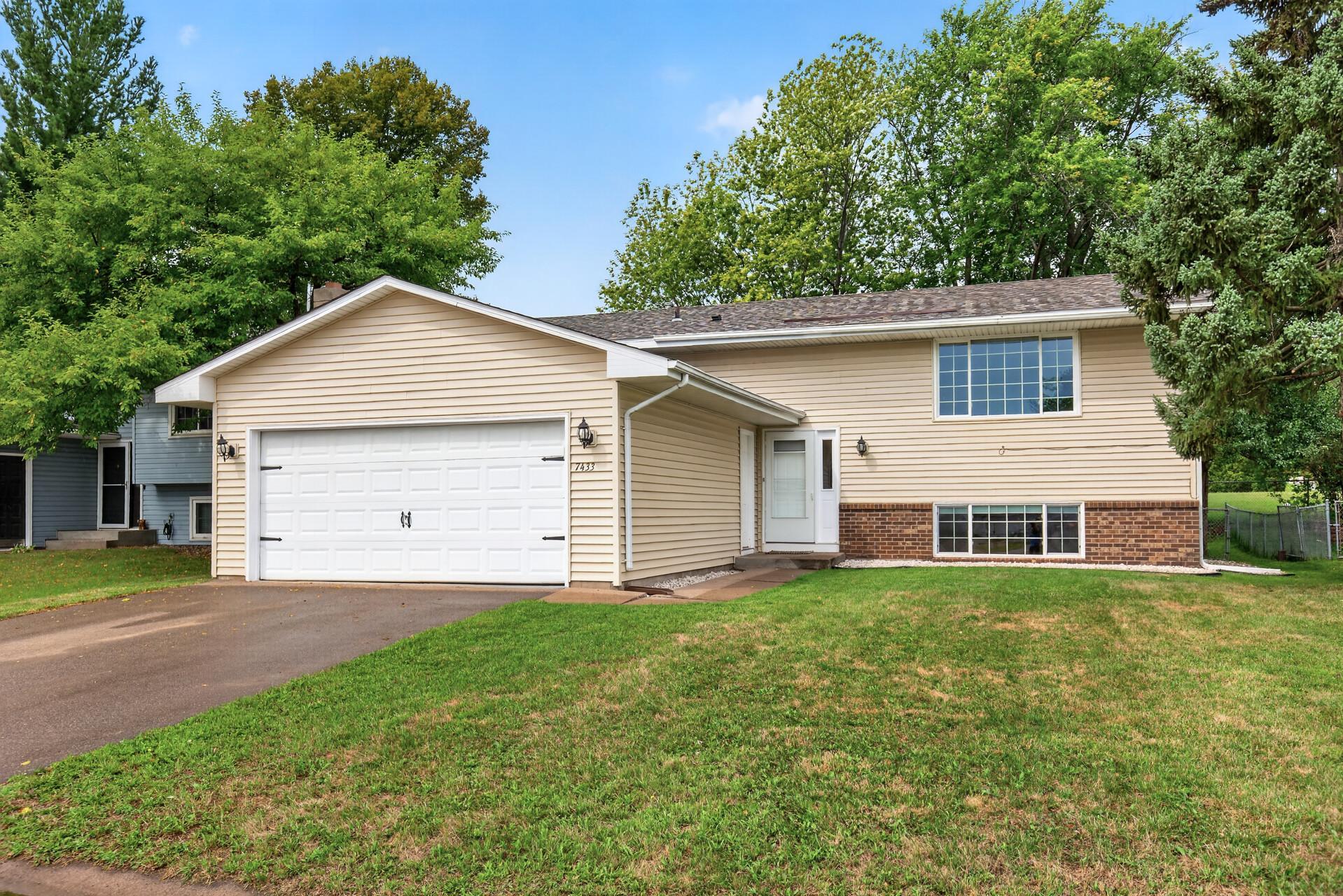 1st image of 7433 Columbia Ct, Saint Paul, MN 55125 | MLS# 7123146