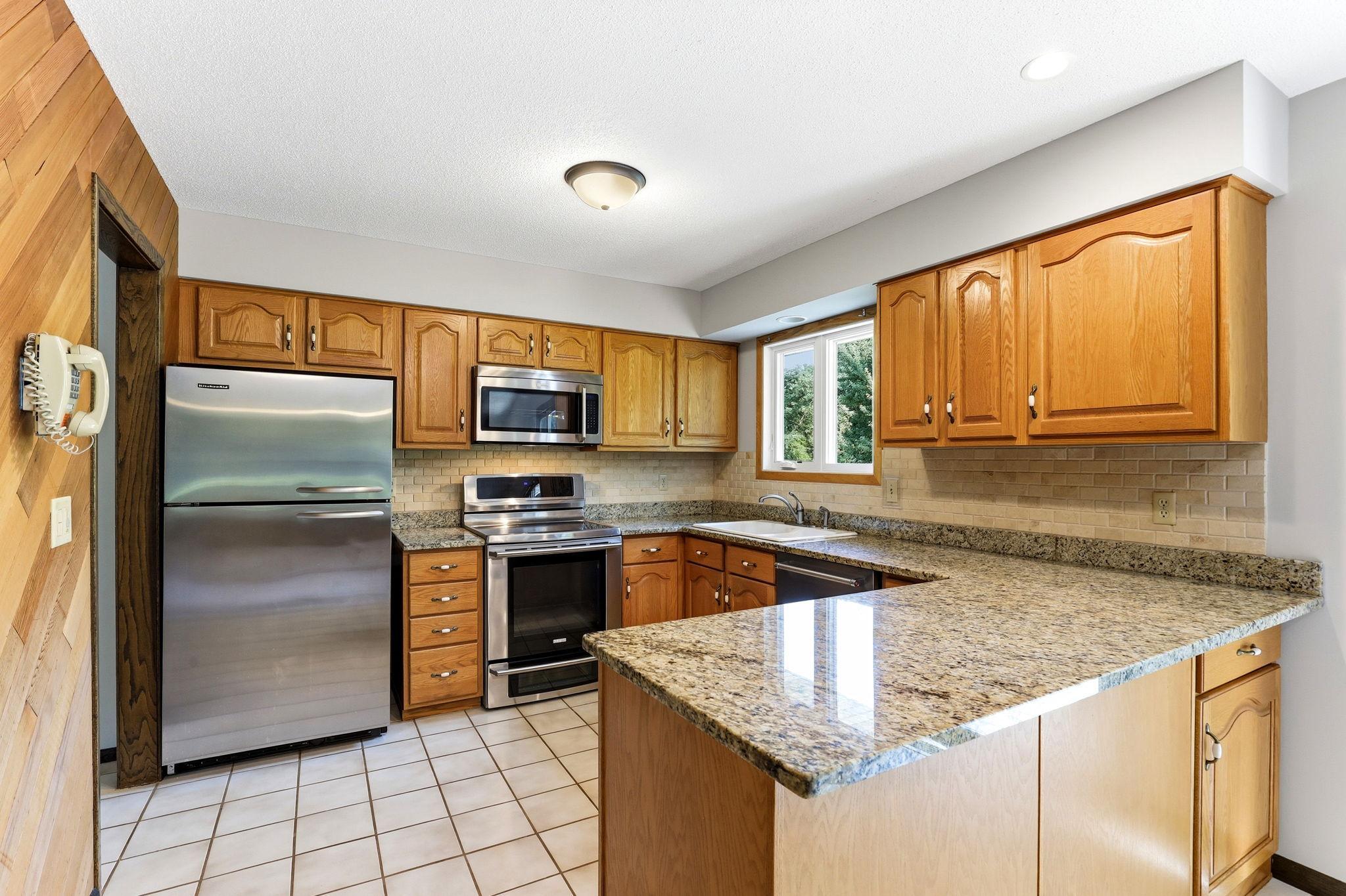 4th image of 5760 131St St W, Saint Paul, MN 55124 | MLS# 7123147