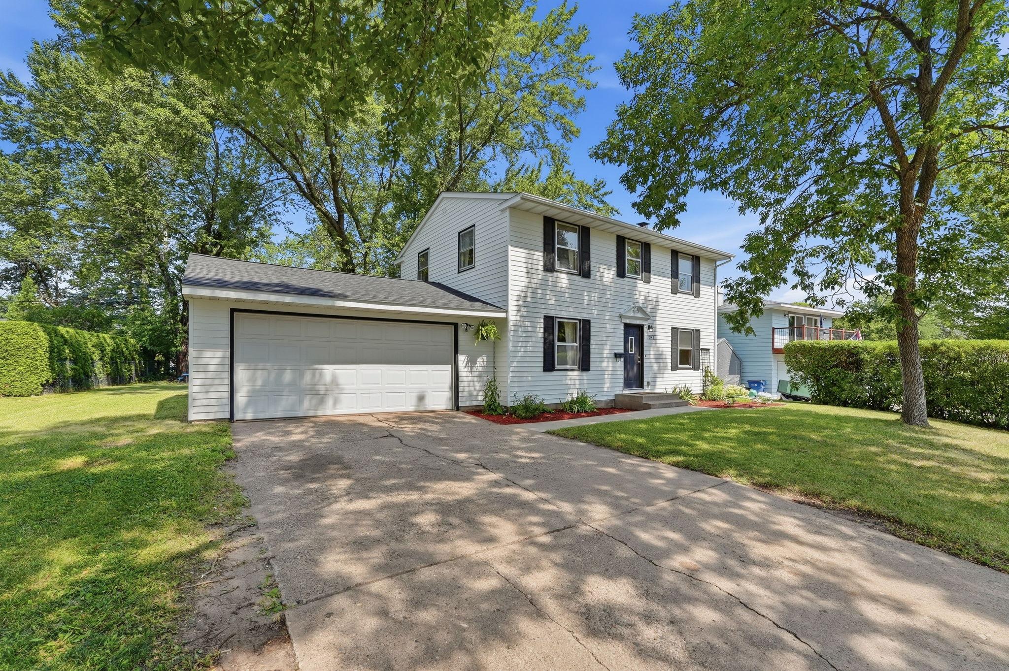 1st image of 1041 23rd Ave N, Saint Cloud, MN 56303 | MLS# 7123167