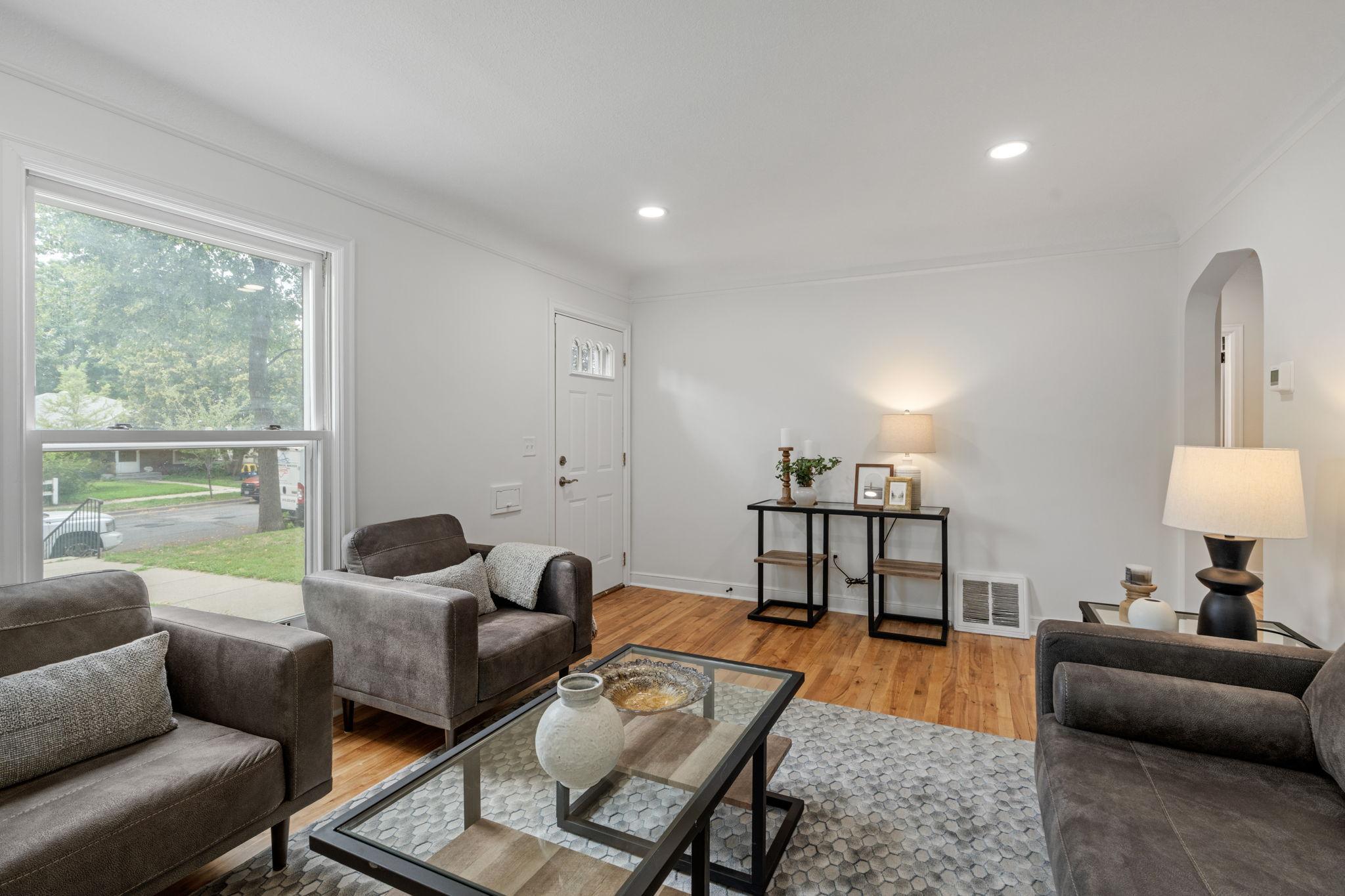 5th image of 5449 30Th Ave S, Minneapolis, MN 55417 | MLS# 7123177