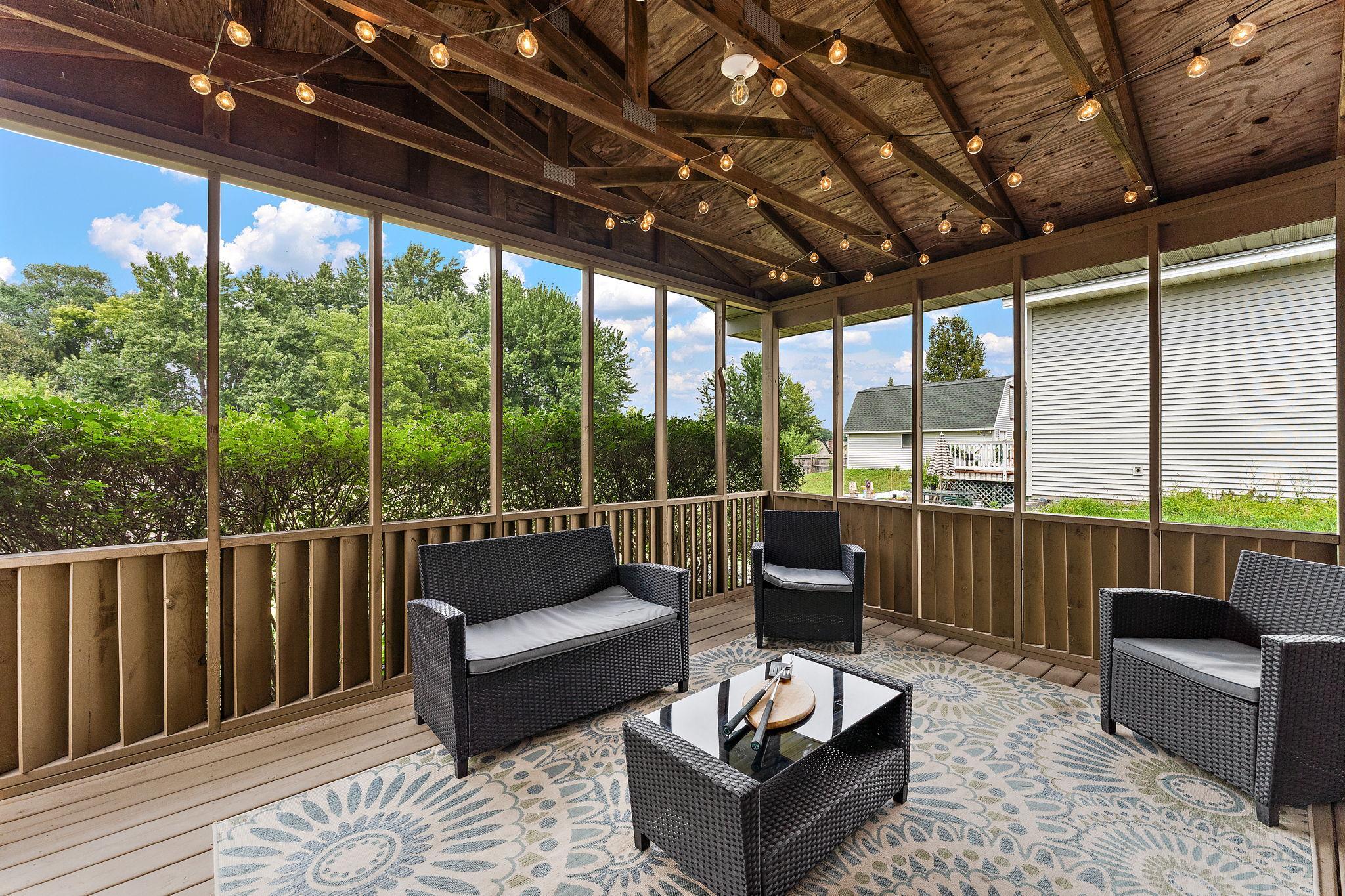 2nd image of 15659 Highview Ln, Saint Paul, MN 55124 | MLS# 7123206
