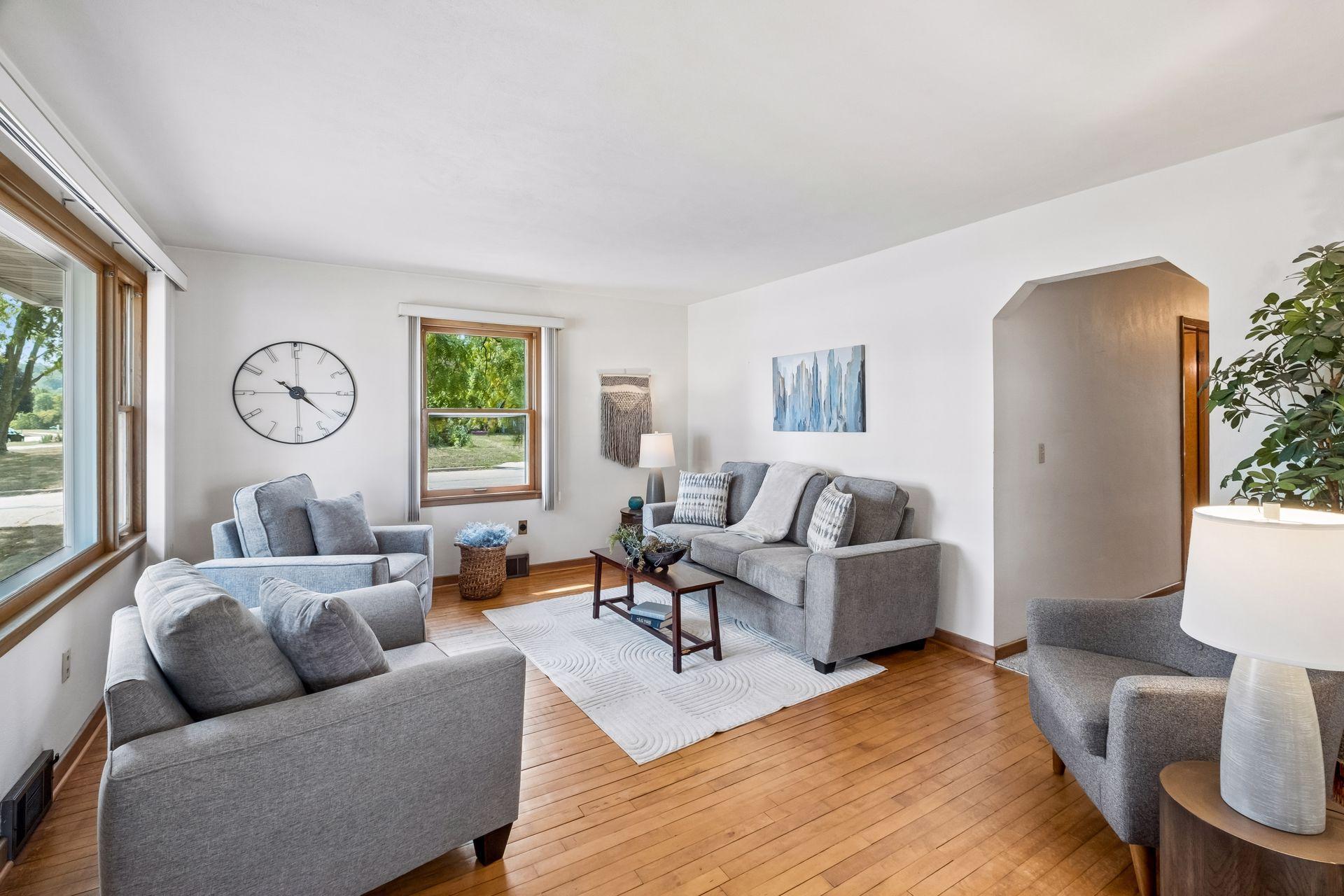 4th image of 150 Johnson Ave, Red Wing, MN 55066 | MLS# 7123207