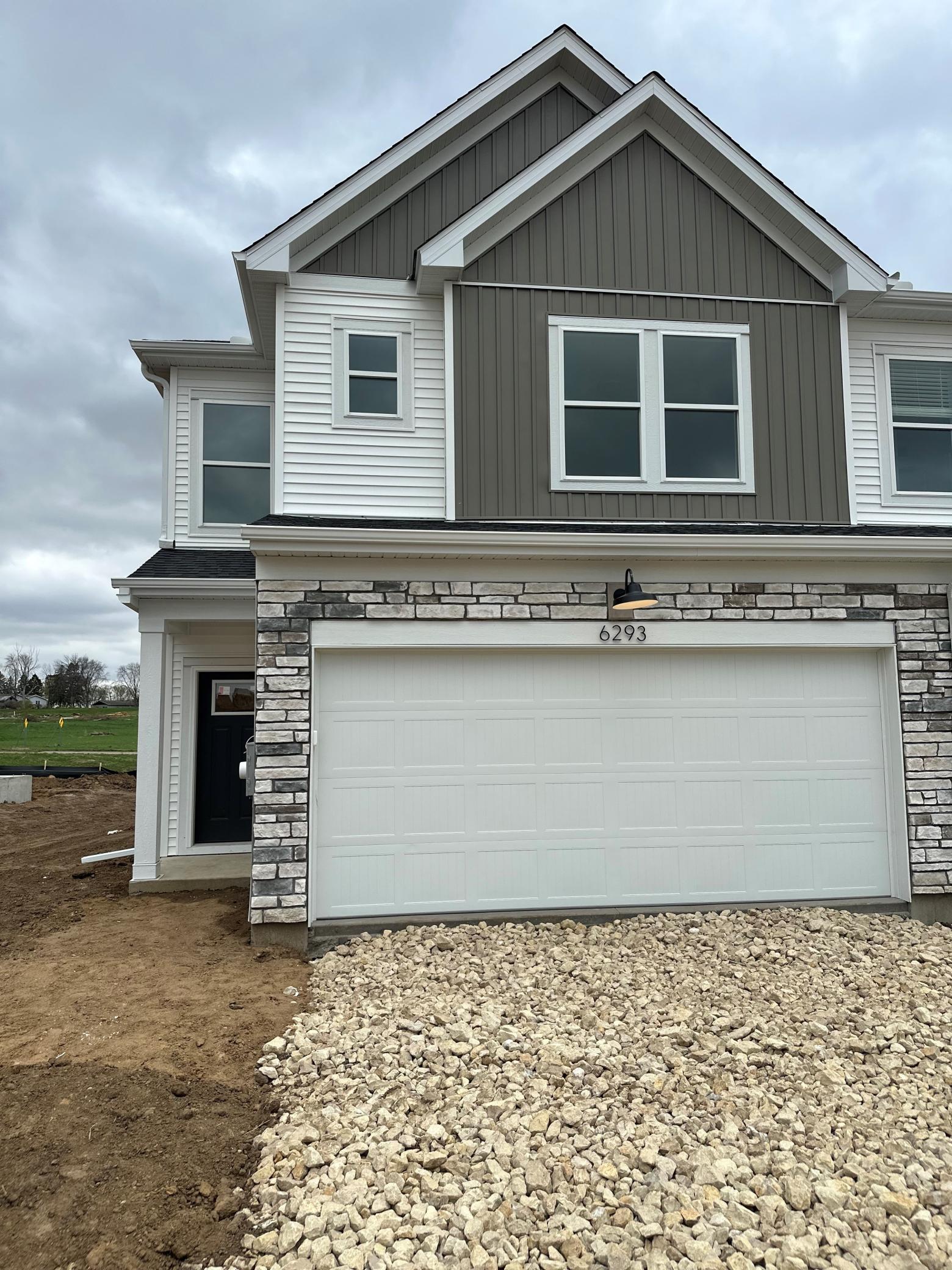 1st image of 6283 Ivywood Ave S, Cottage Grove, MN 55016 | MLS# 7123274