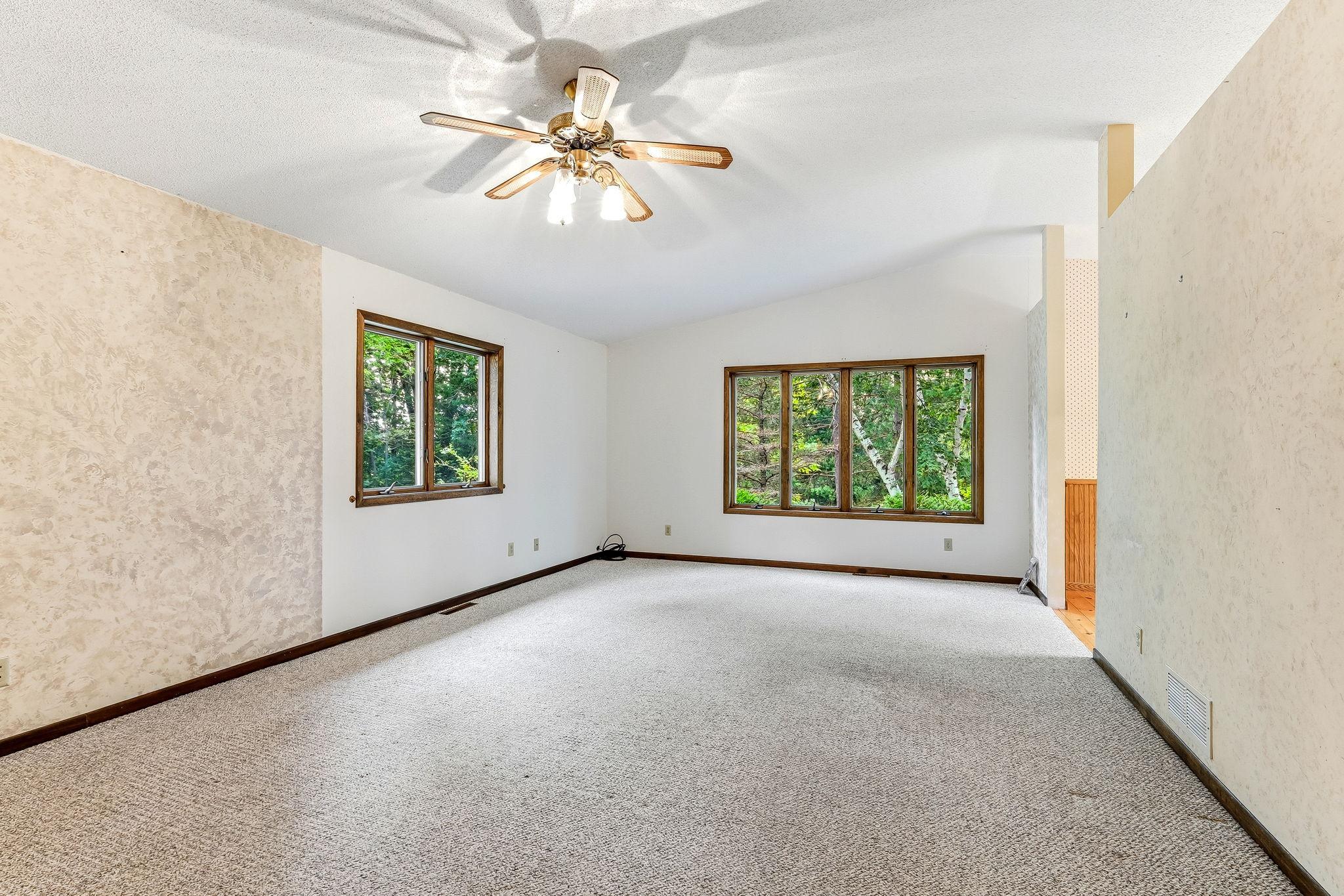 2nd image of 39258 Harder Pkwy, North Branch, MN 55056 | MLS# 7123292