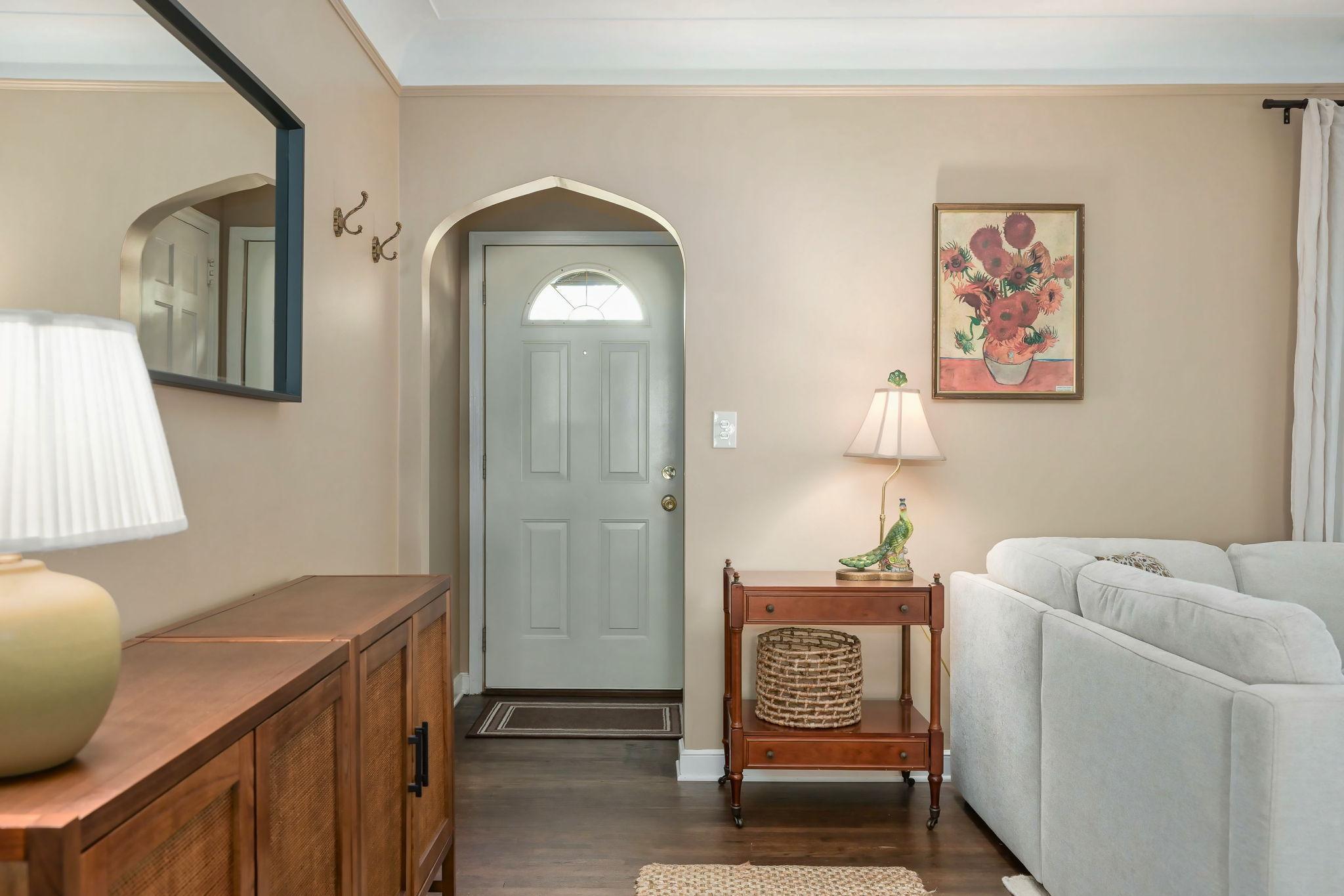 3rd image of 3100 Benjamin St Ne, Minneapolis, MN 55418 | MLS# 7123302