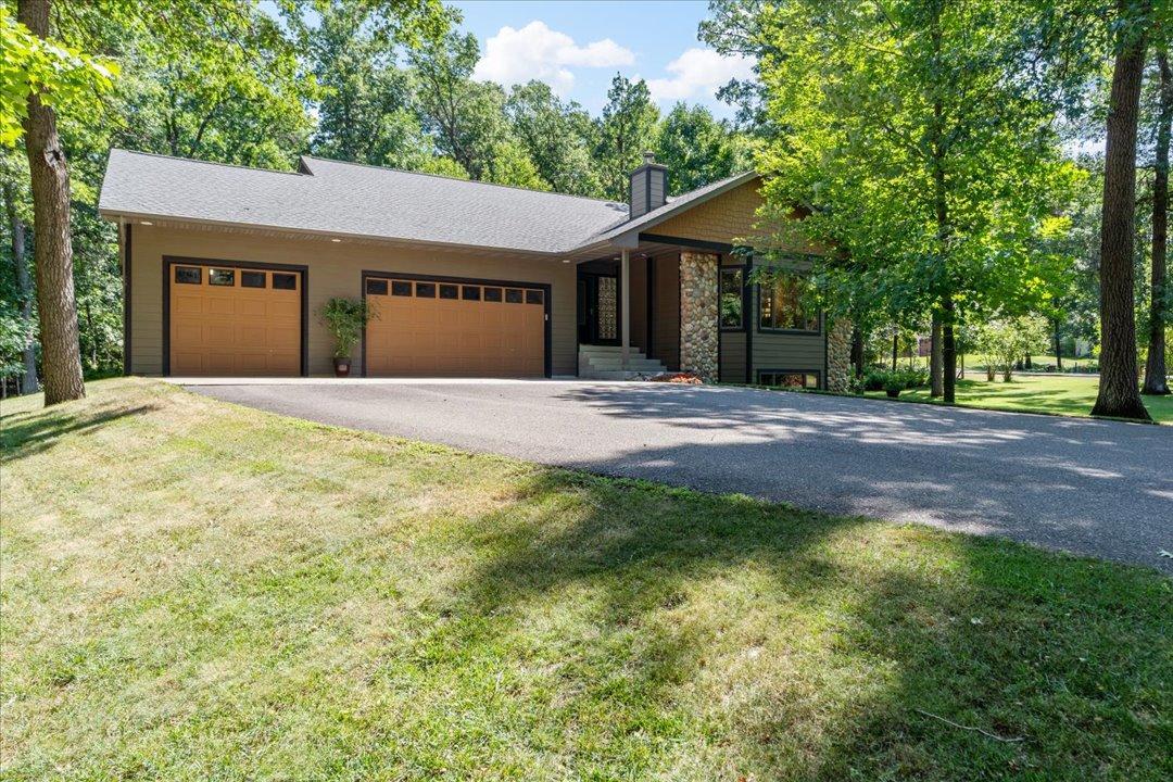 2nd image of 11808 Maplewood Dr Sw, Brainerd, MN 56401 | MLS# 7123305