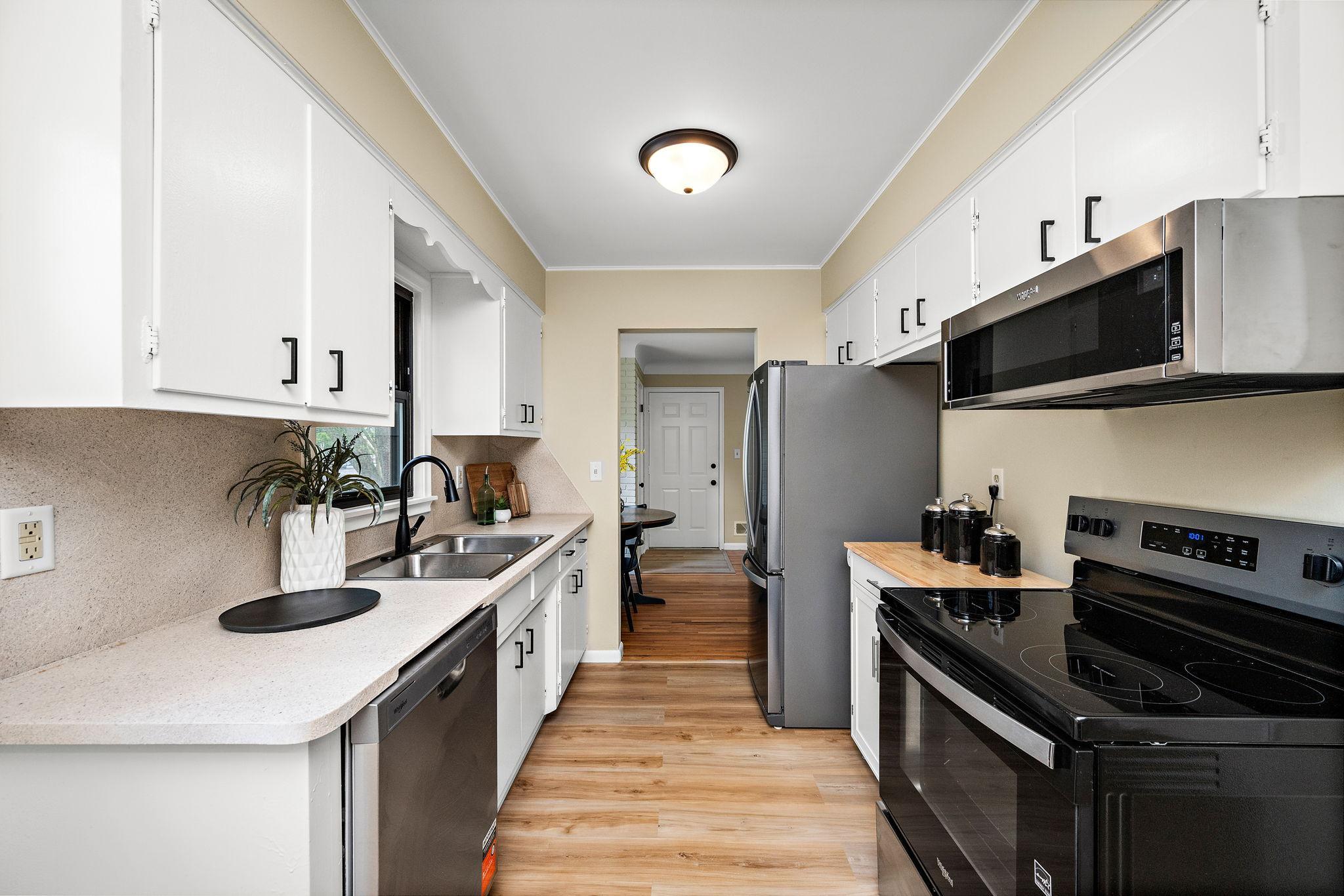 5th image of 1418 Mechanic Ave, Saint Paul, MN 55106 | MLS# 7123322