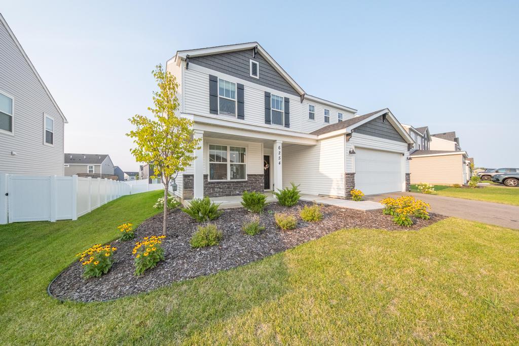 1st image of 6254 Highland Hills Ln S, Cottage Grove, MN 55016 | MLS# 7123335