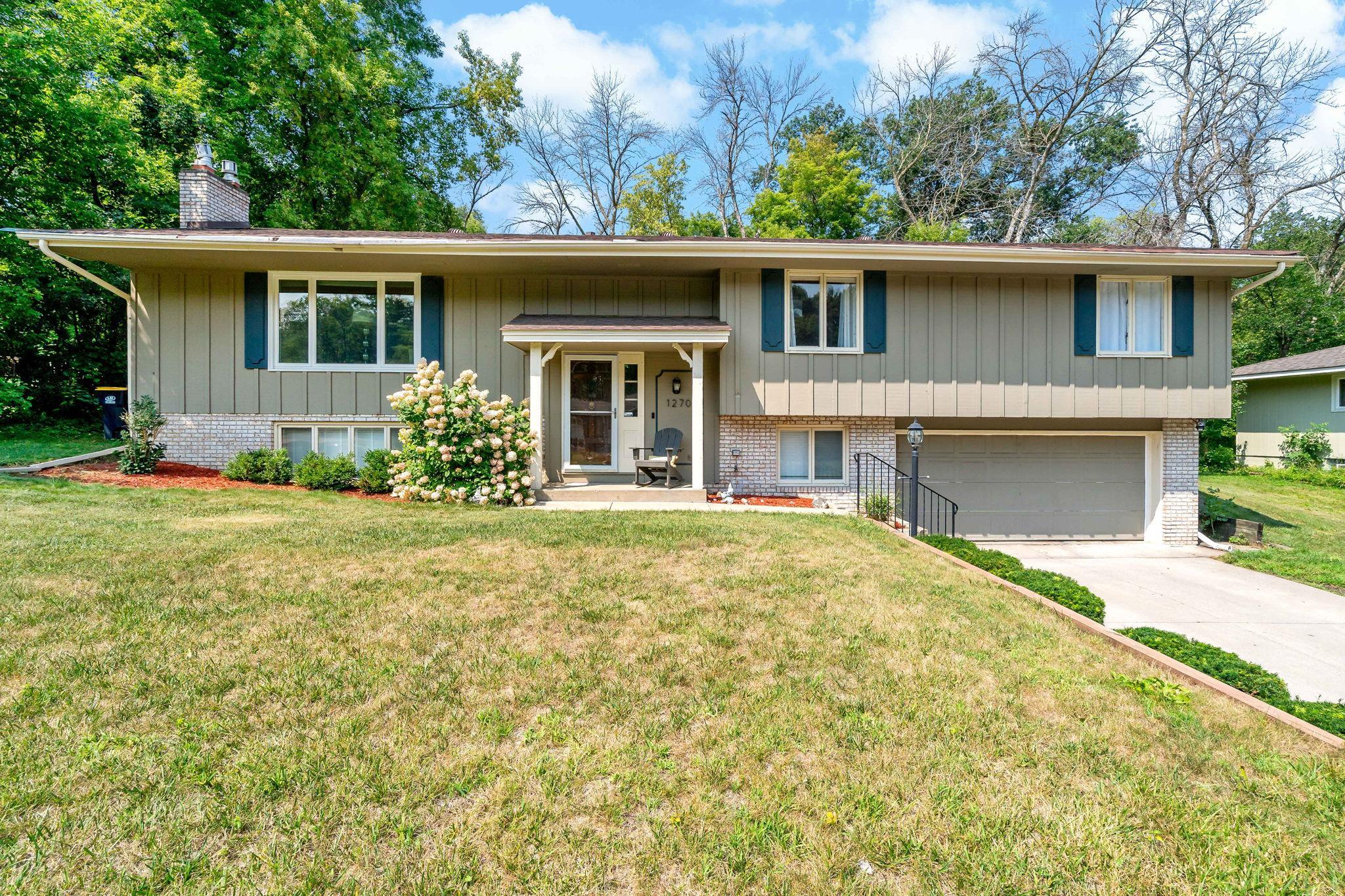 Photo 1 of Single family home for sale at 12708 Parkwood Dr, Burnsville, MN 55337 | MLS# 7123346 | Listing updated on 2026-09-04