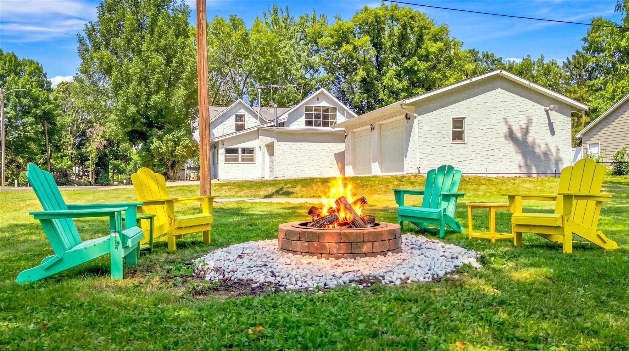 1st image of 18681 Dayton St, Dayton, MN 55327 | MLS# 7123357