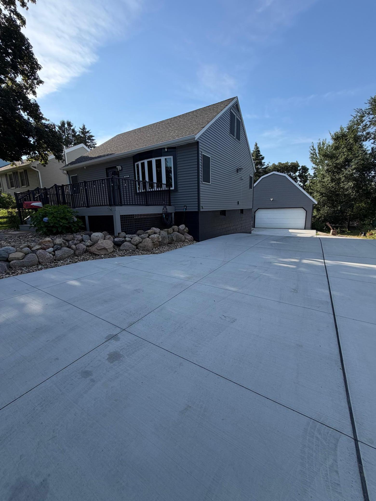 3rd image of 4025 7Th Pl Nw, Rochester, MN 55901 | MLS# 7123358