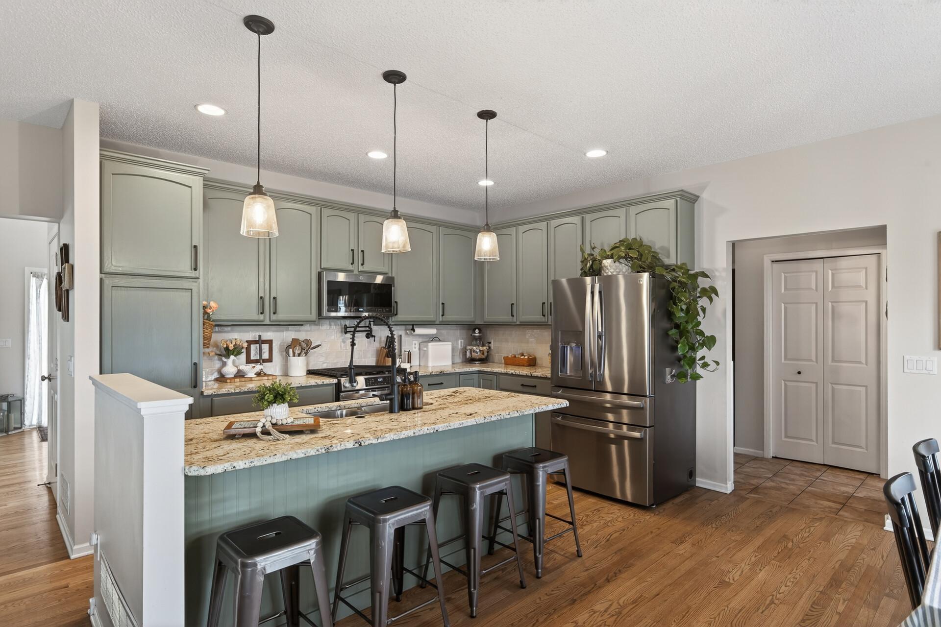 5th image of 6698 Mackenzie Ave Ne, Albertville, MN 55301 | MLS# 7123359