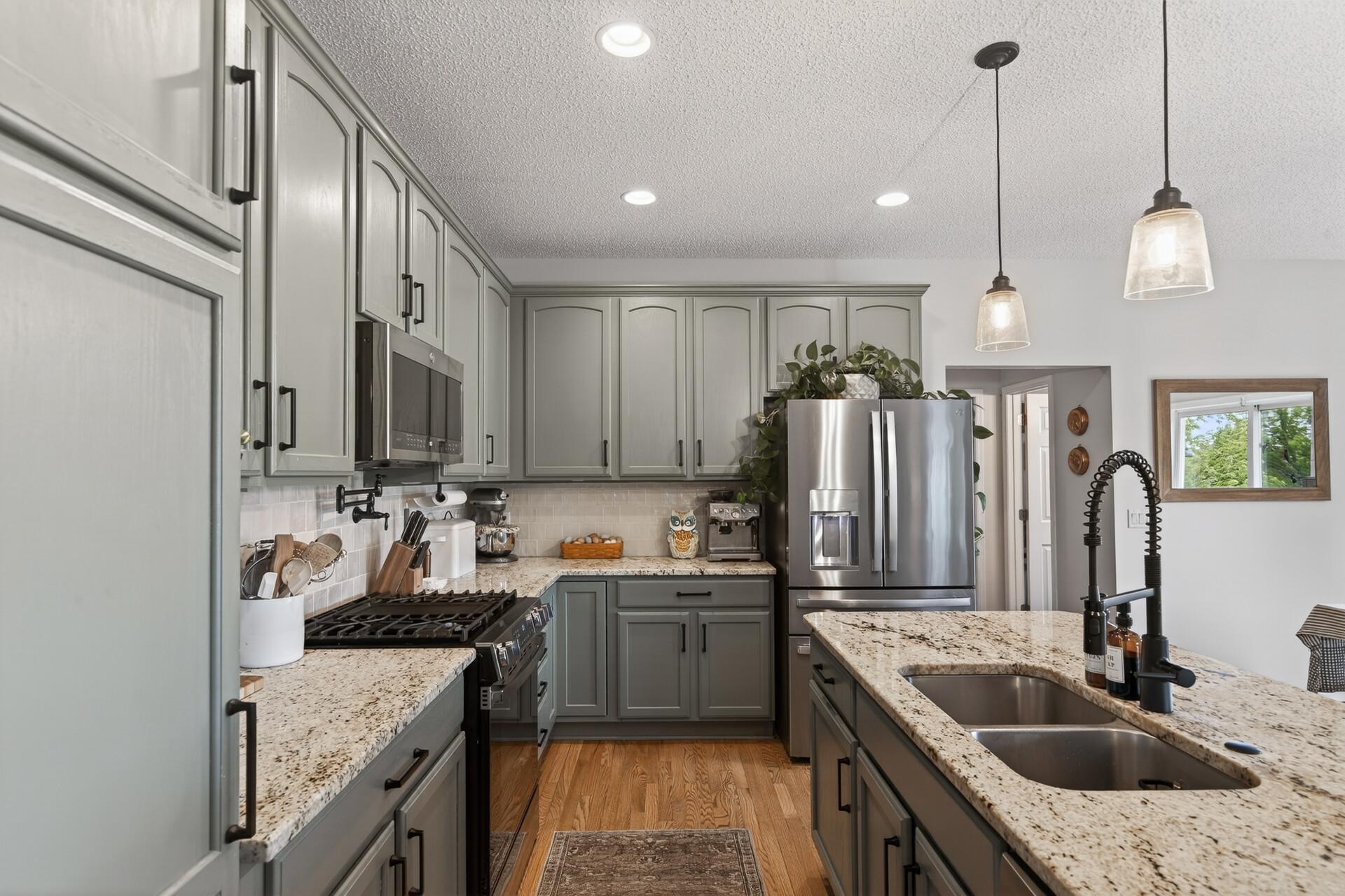 4th image of 6698 Mackenzie Ave Ne, Albertville, MN 55301 | MLS# 7123359