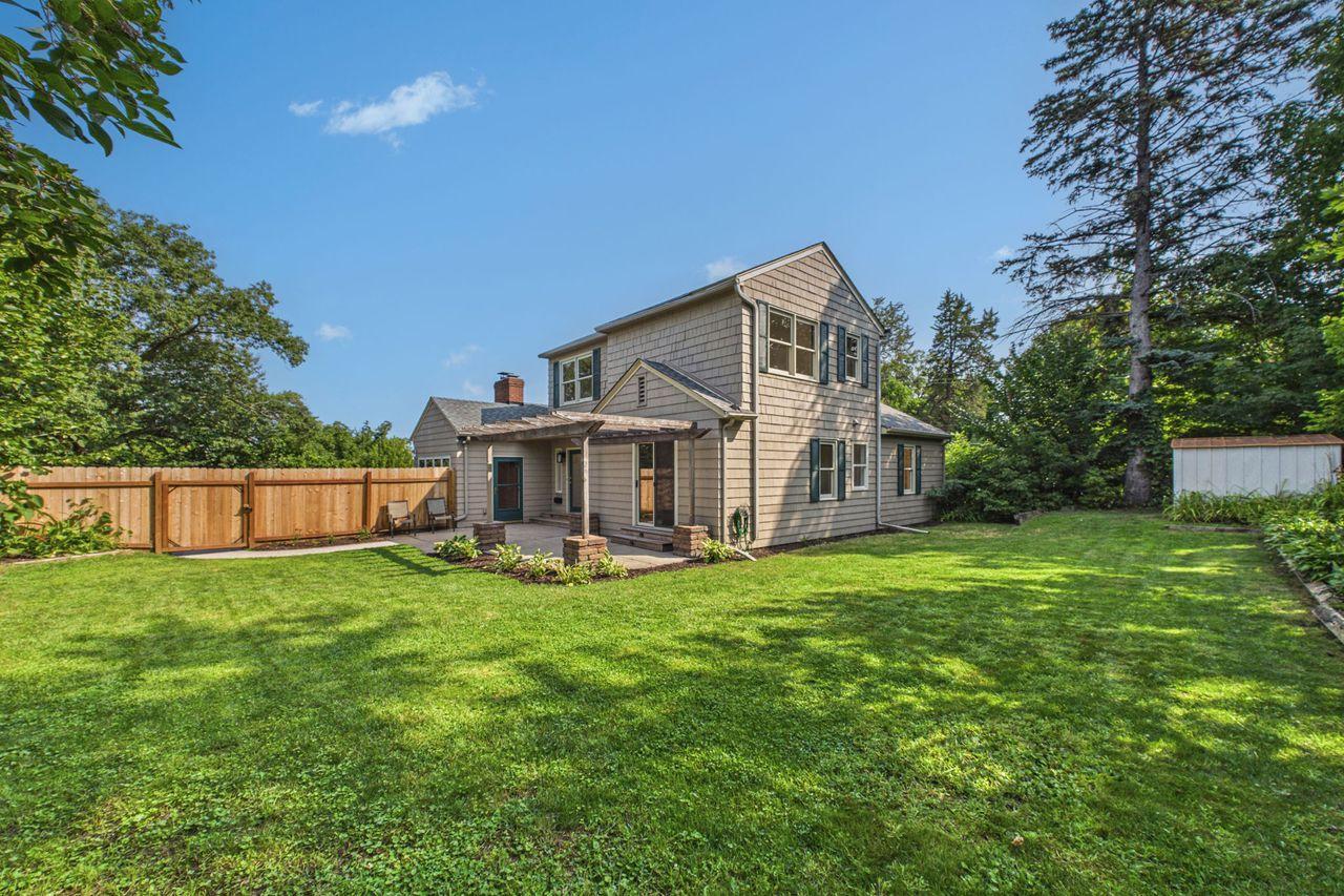 1st image of 542 3rd Ave, Excelsior, MN 55331 | MLS# 7123402