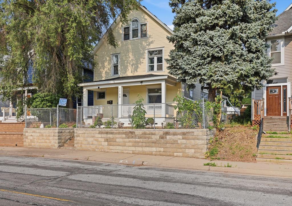 3rd image of 1135 Washington St Ne, Minneapolis, MN 55413 | MLS# 7123418