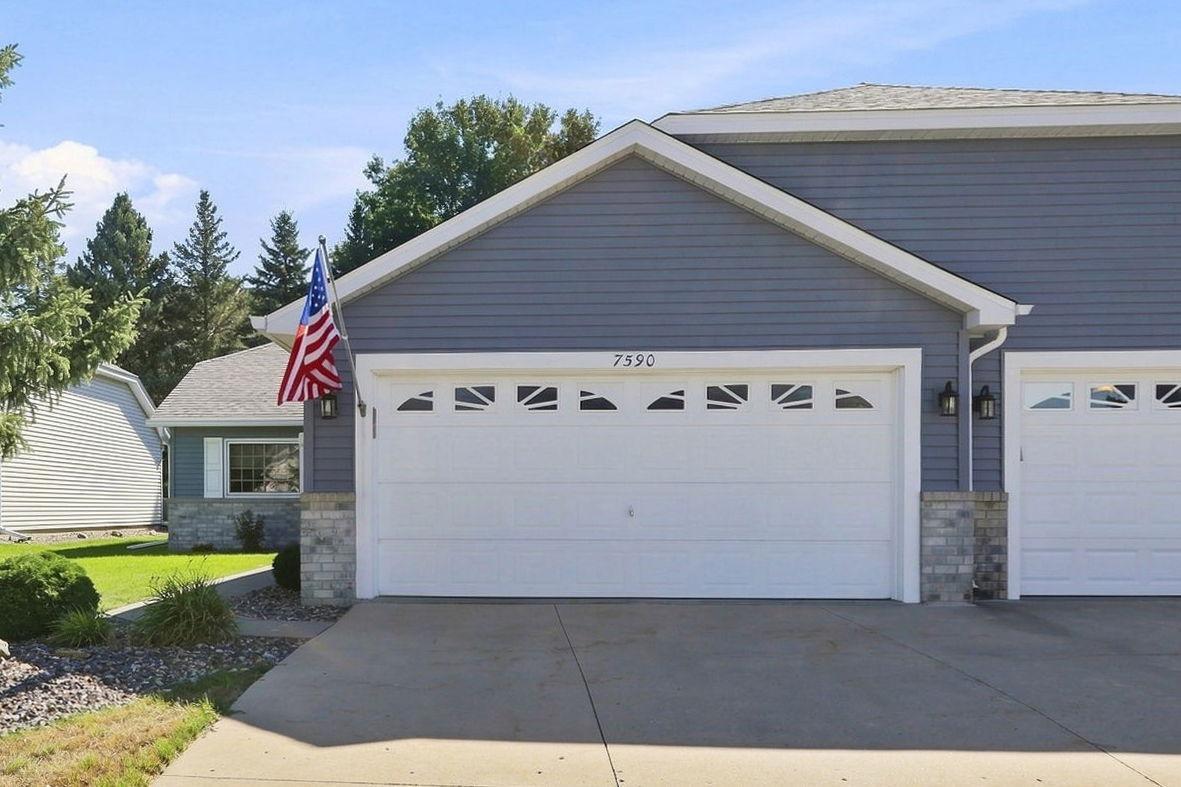 3rd image of 7590 Newbury Rd, Saint Paul, MN 55125 | MLS# 7123426