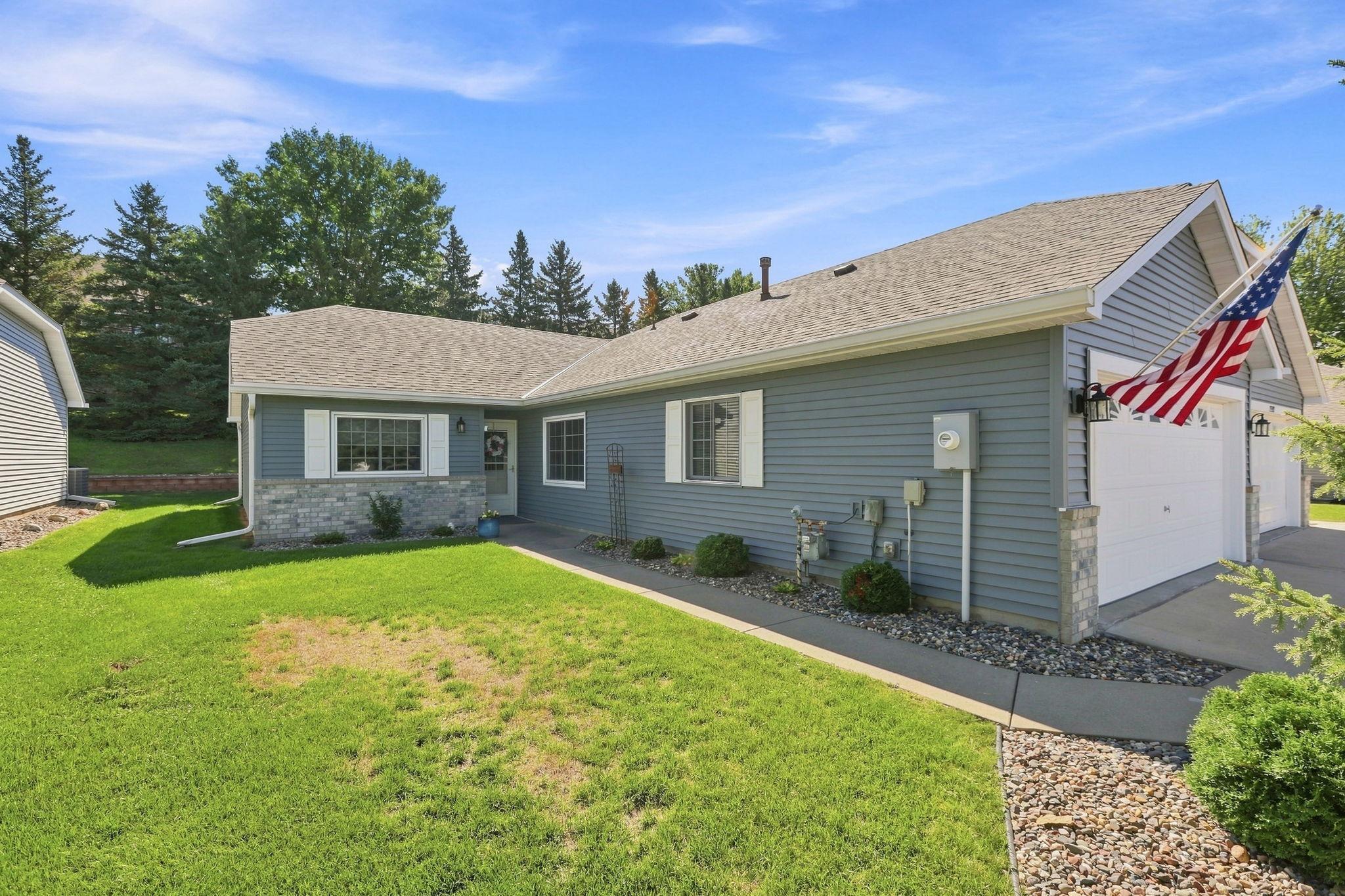 2nd image of 7590 Newbury Rd, Saint Paul, MN 55125 | MLS# 7123426